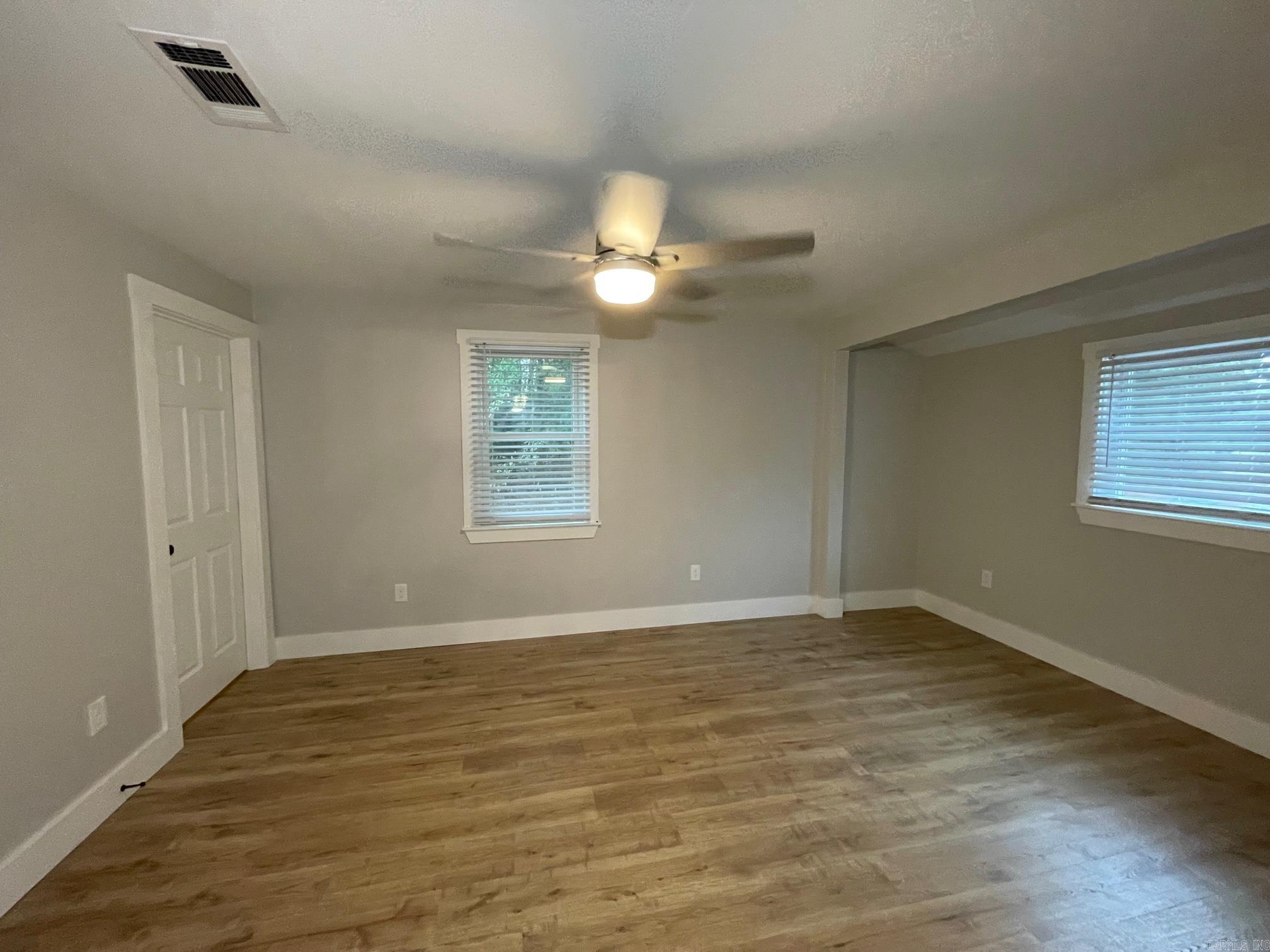 PINE PARK - Residential