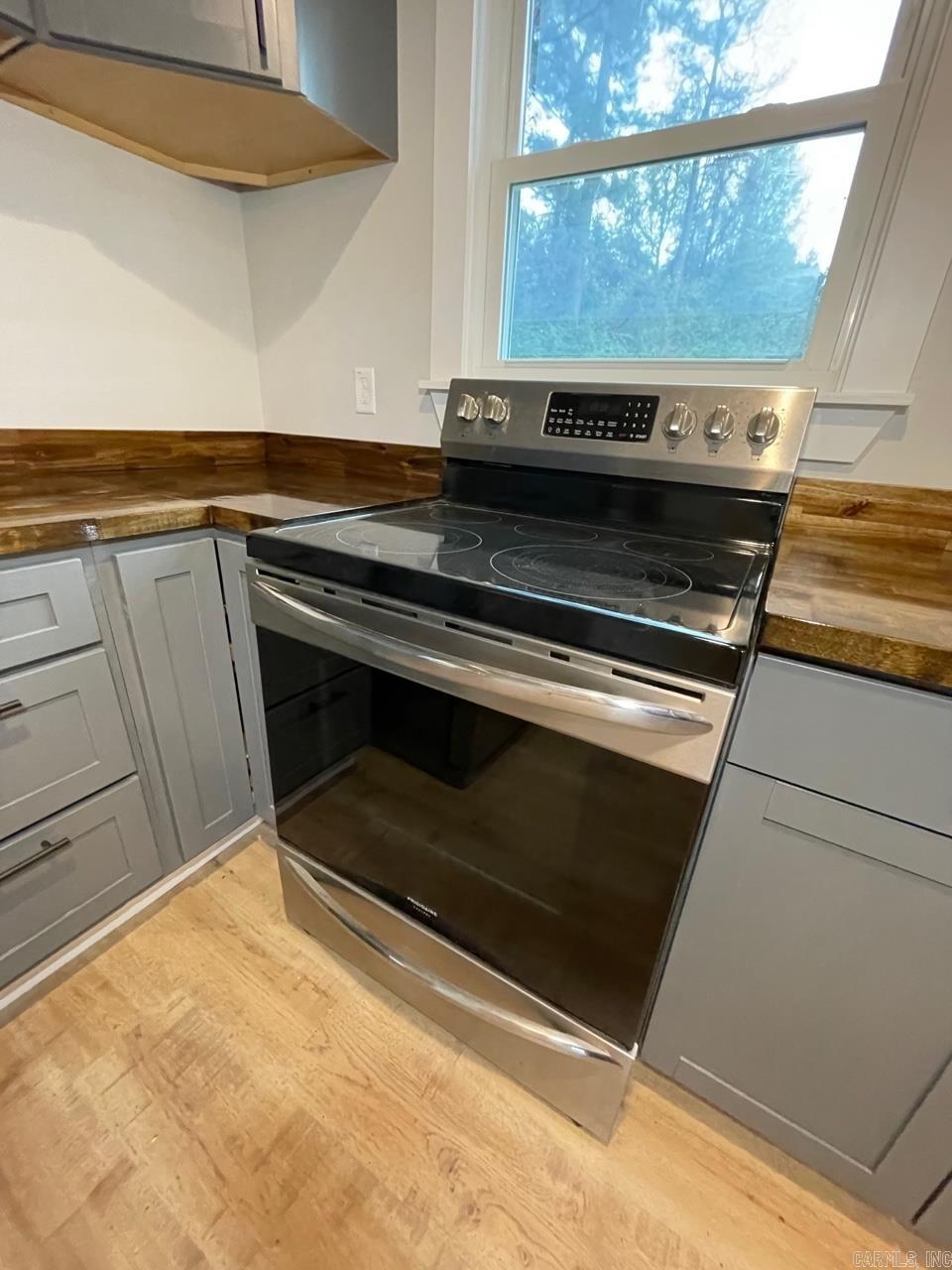 PINE PARK - Residential