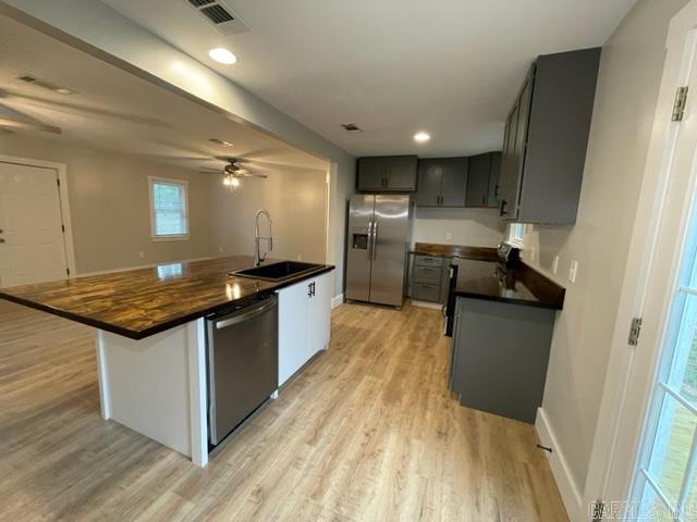 PINE PARK - Residential