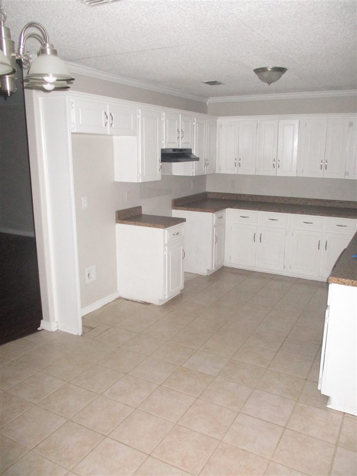 Timberwood Park I - Residential Lease