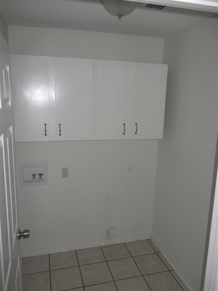 Timberwood Park I - Residential Lease