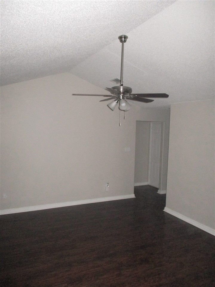 Timberwood Park I - Residential Lease