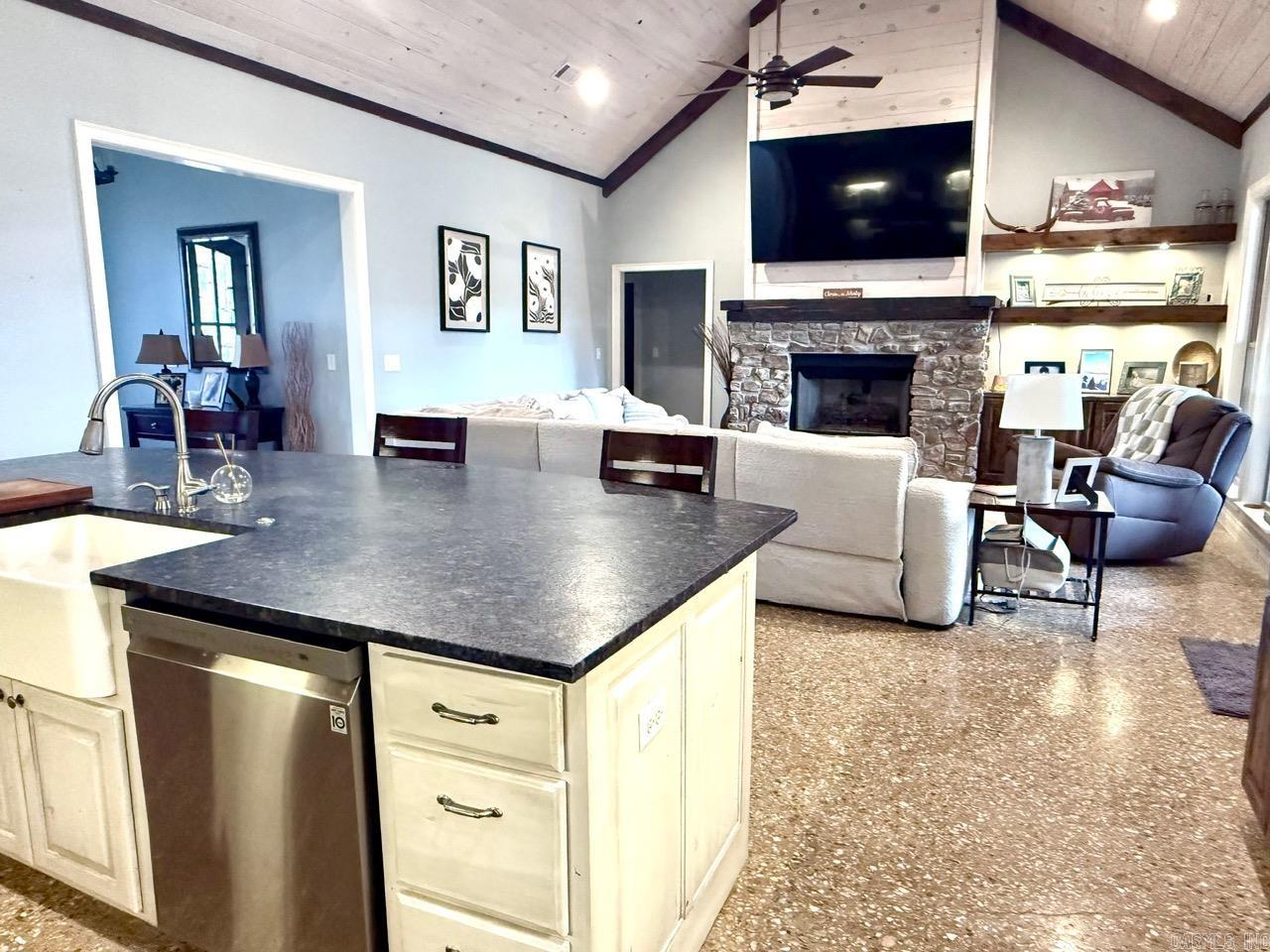 Quail Hollow - Residential