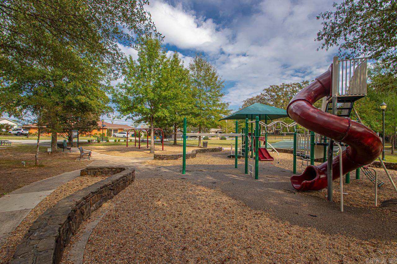 CAMMACK WOODS - Residential