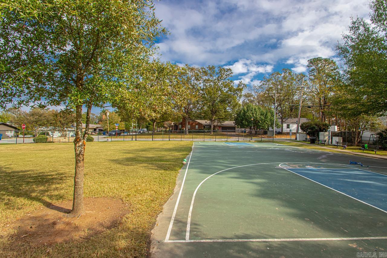 CAMMACK WOODS - Residential