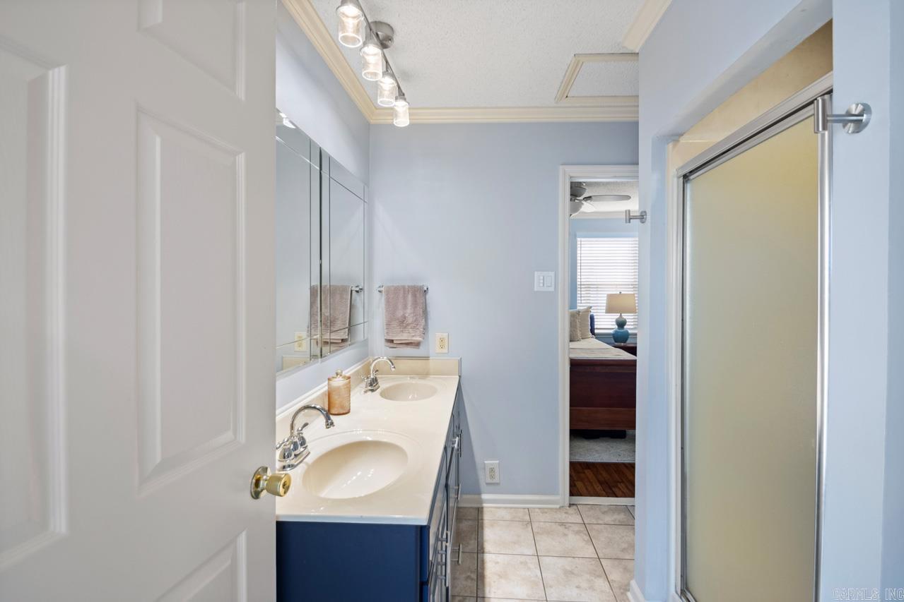 CAMMACK WOODS - Residential