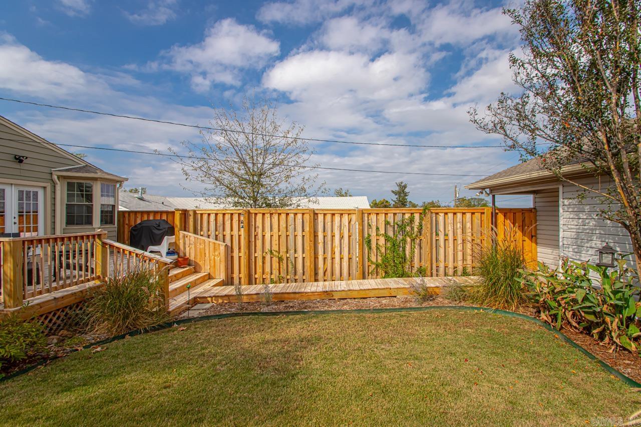 CAMMACK WOODS - Residential