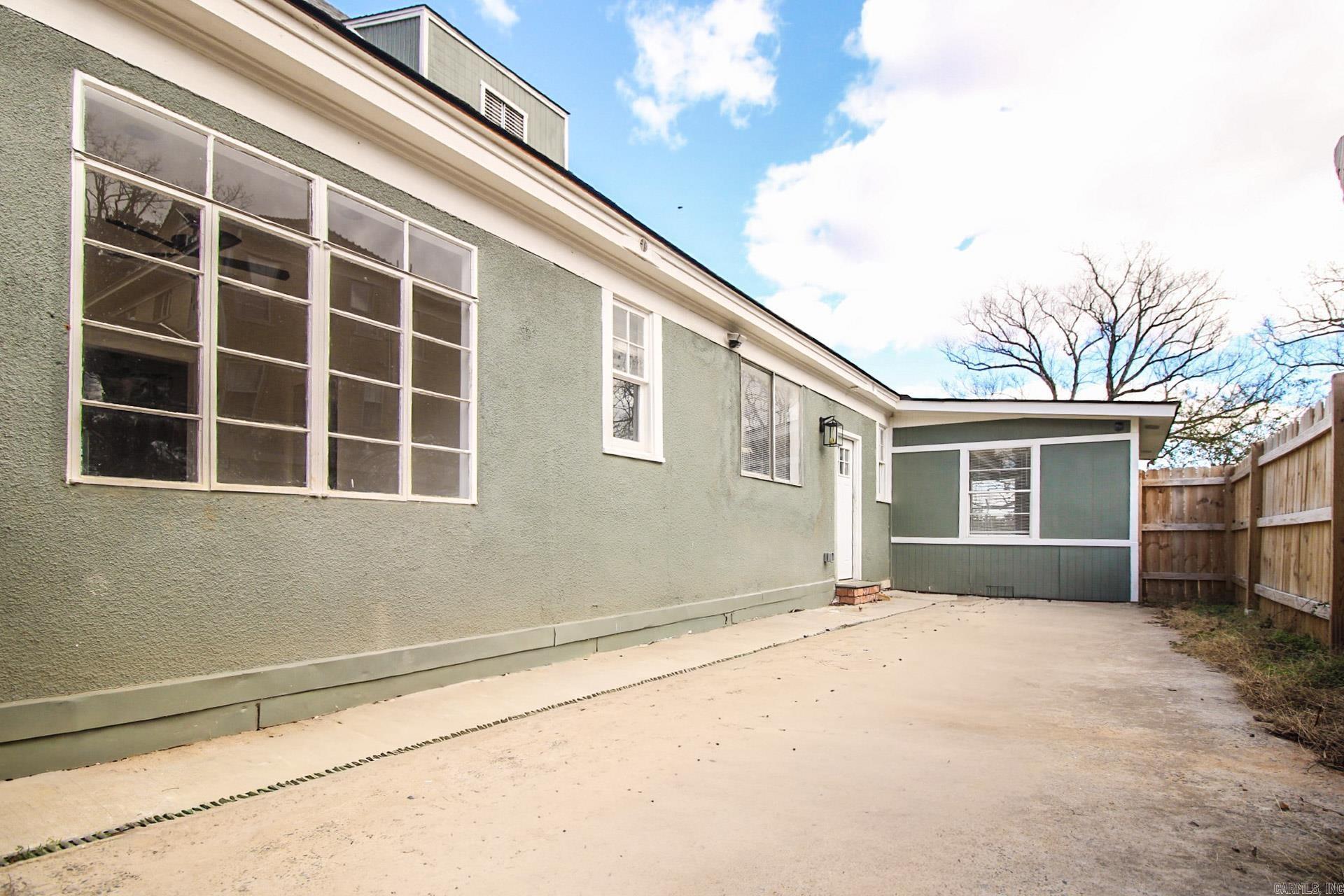 FLEMING & BRADFORD - Residential