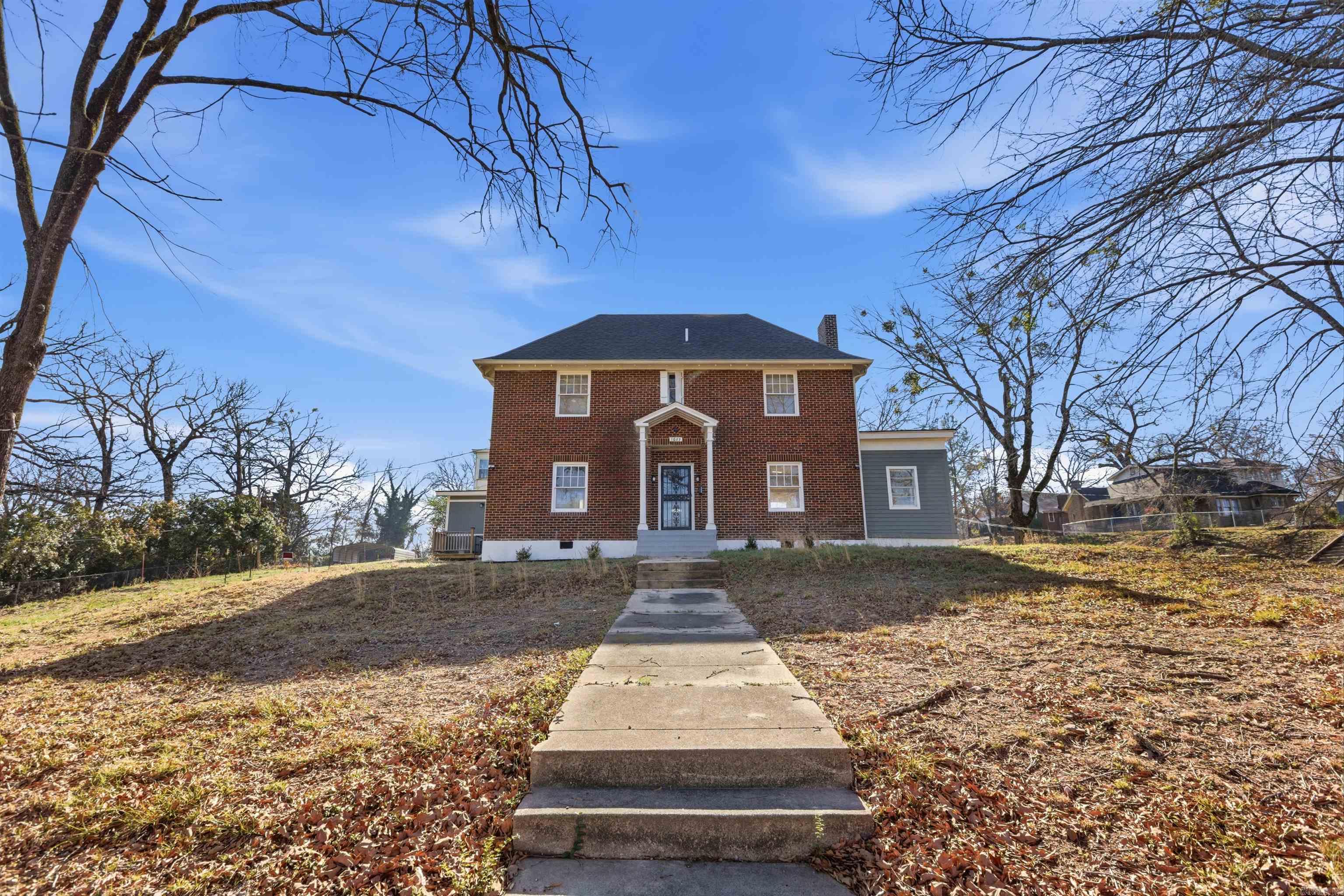 FLEMING & BRADFORD - Residential