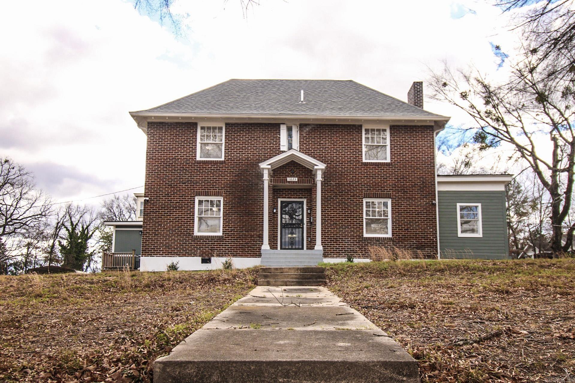 FLEMING & BRADFORD - Residential