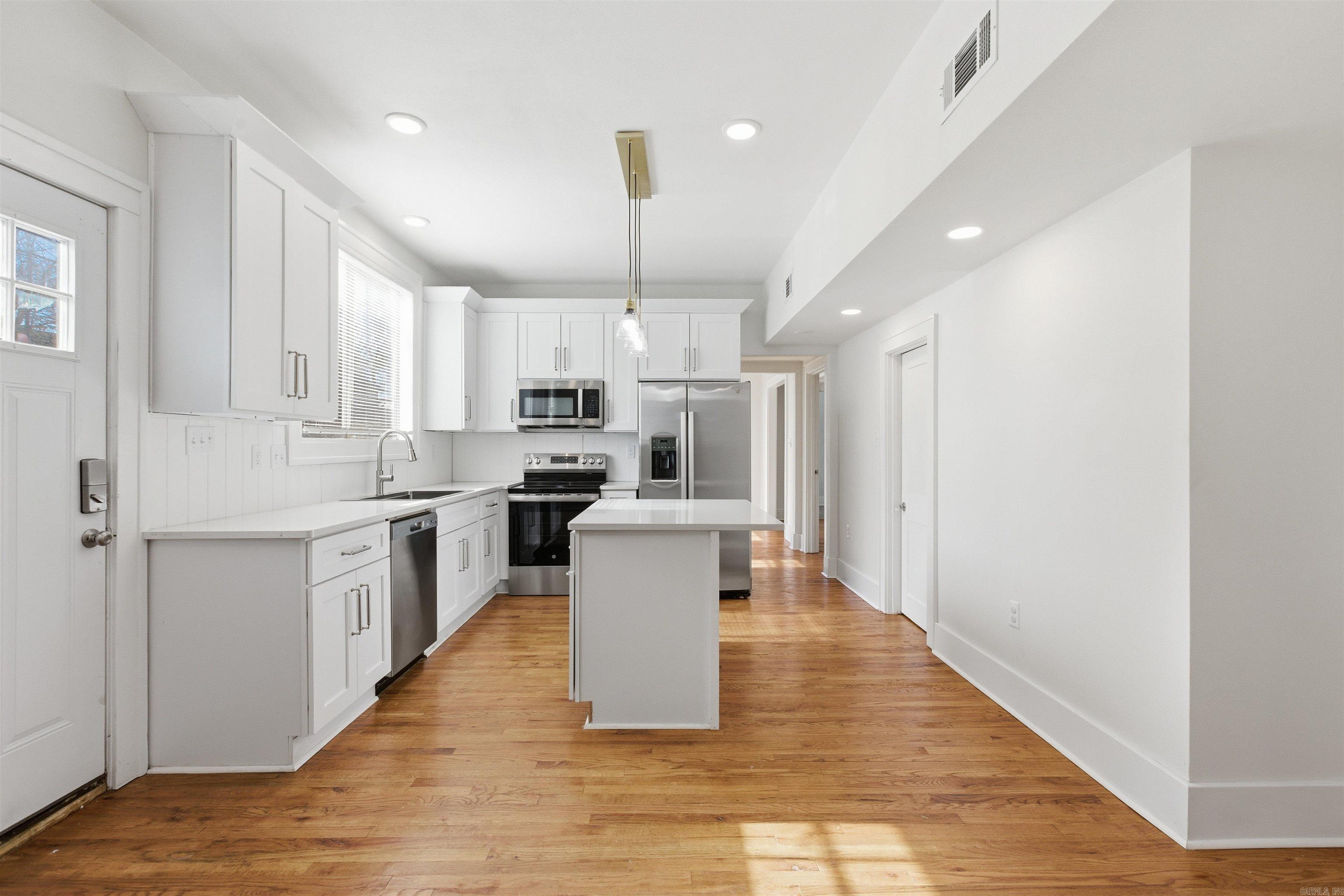 FLEMING & BRADFORD - Residential