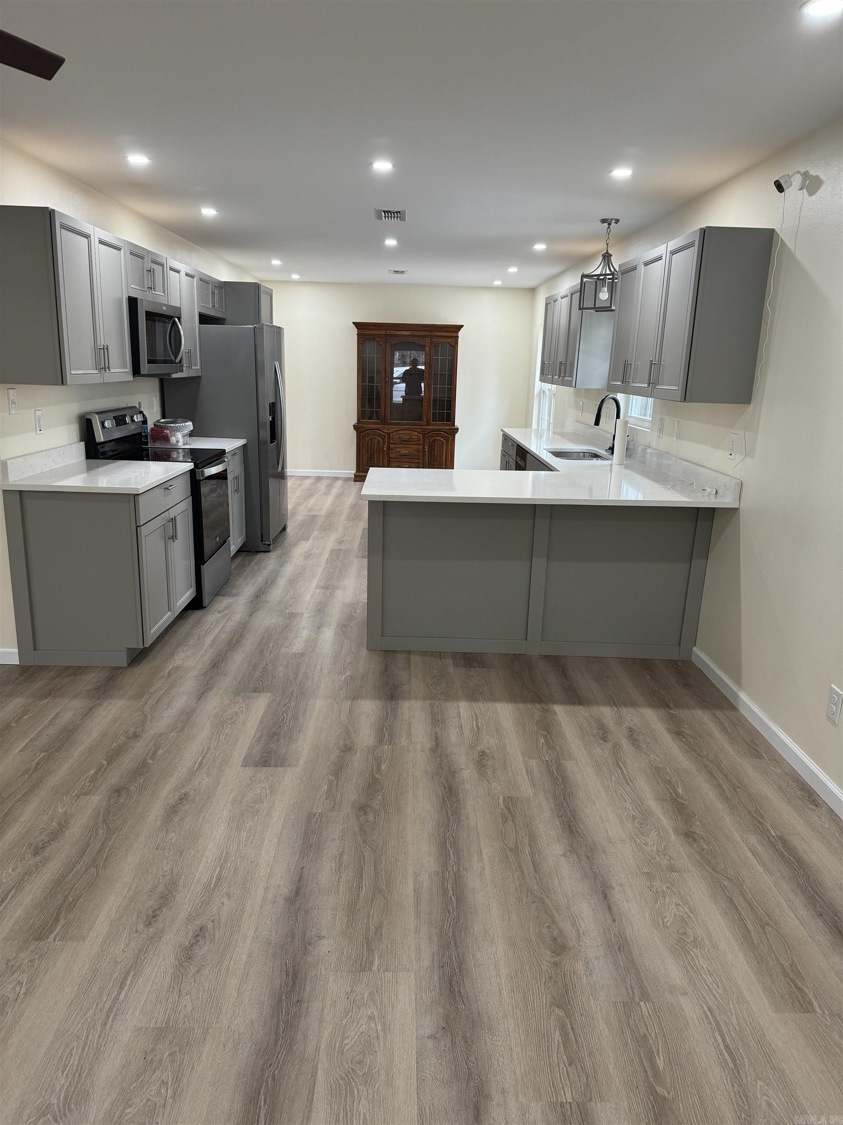 Not in Subdivision - Residential Lease