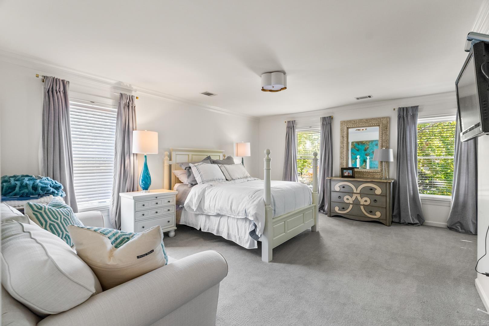 FOREST HEIGHTS PLACE - Residential