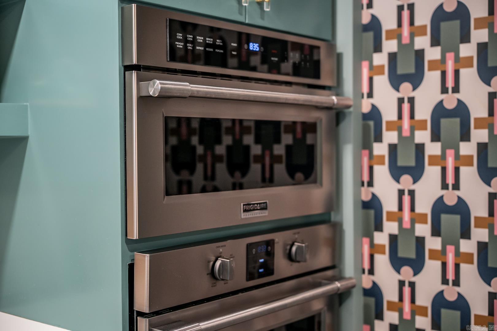 RIFFEL & RHOTEN - Residential