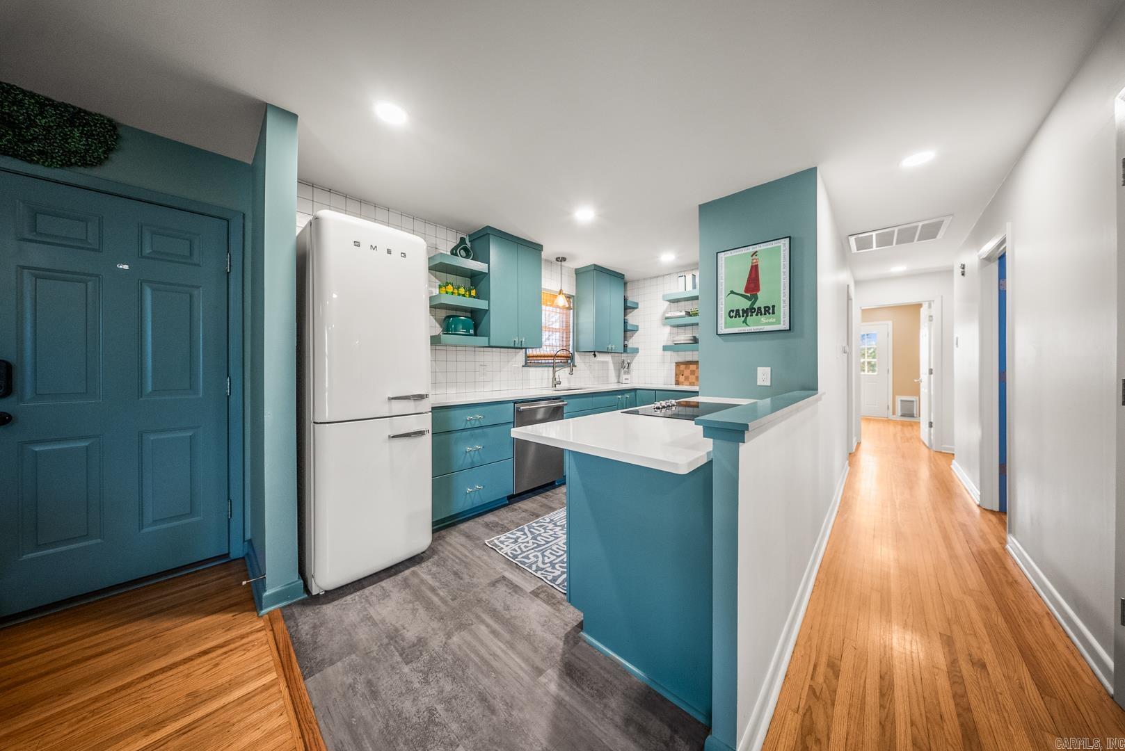 RIFFEL & RHOTEN - Residential