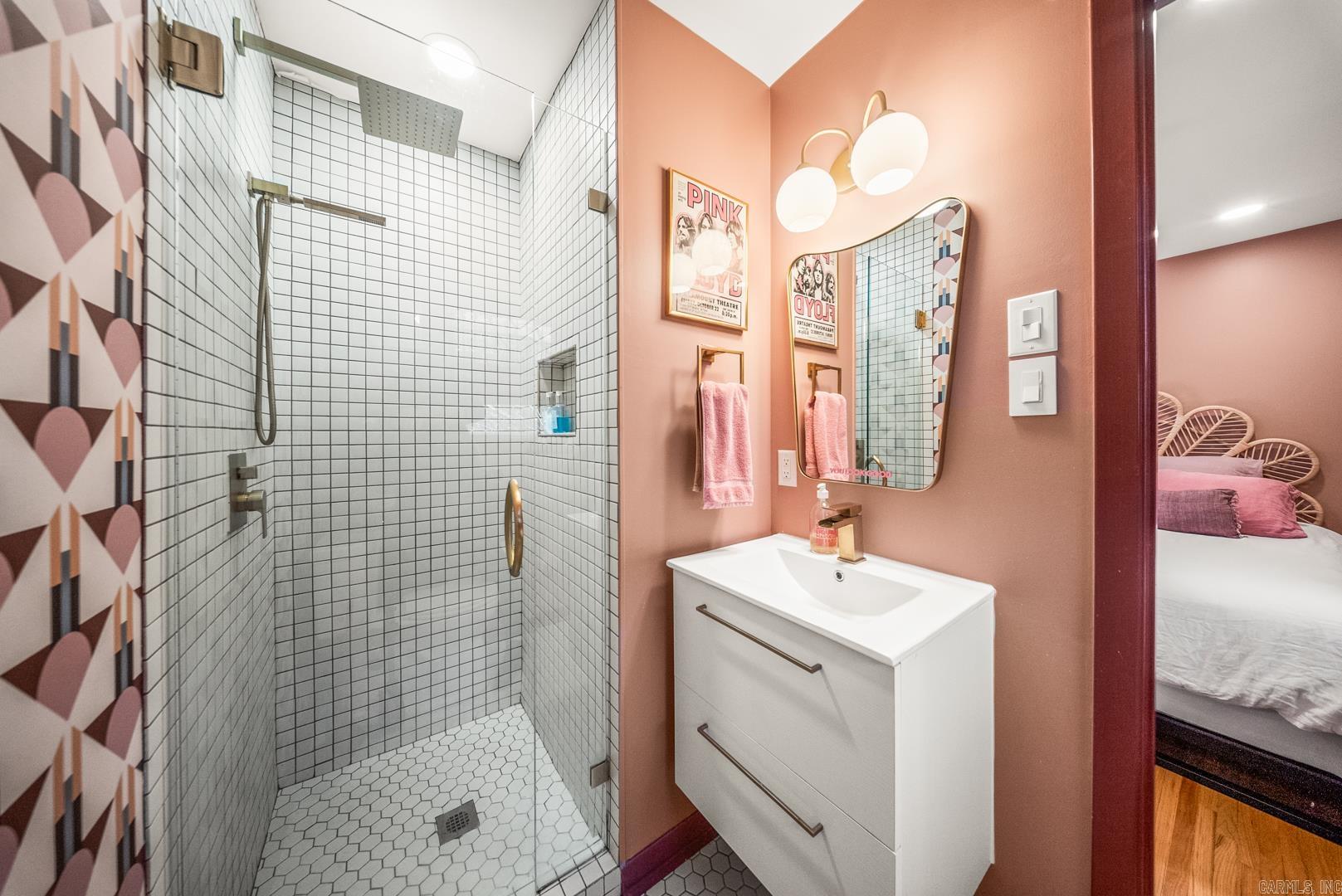 RIFFEL & RHOTEN - Residential