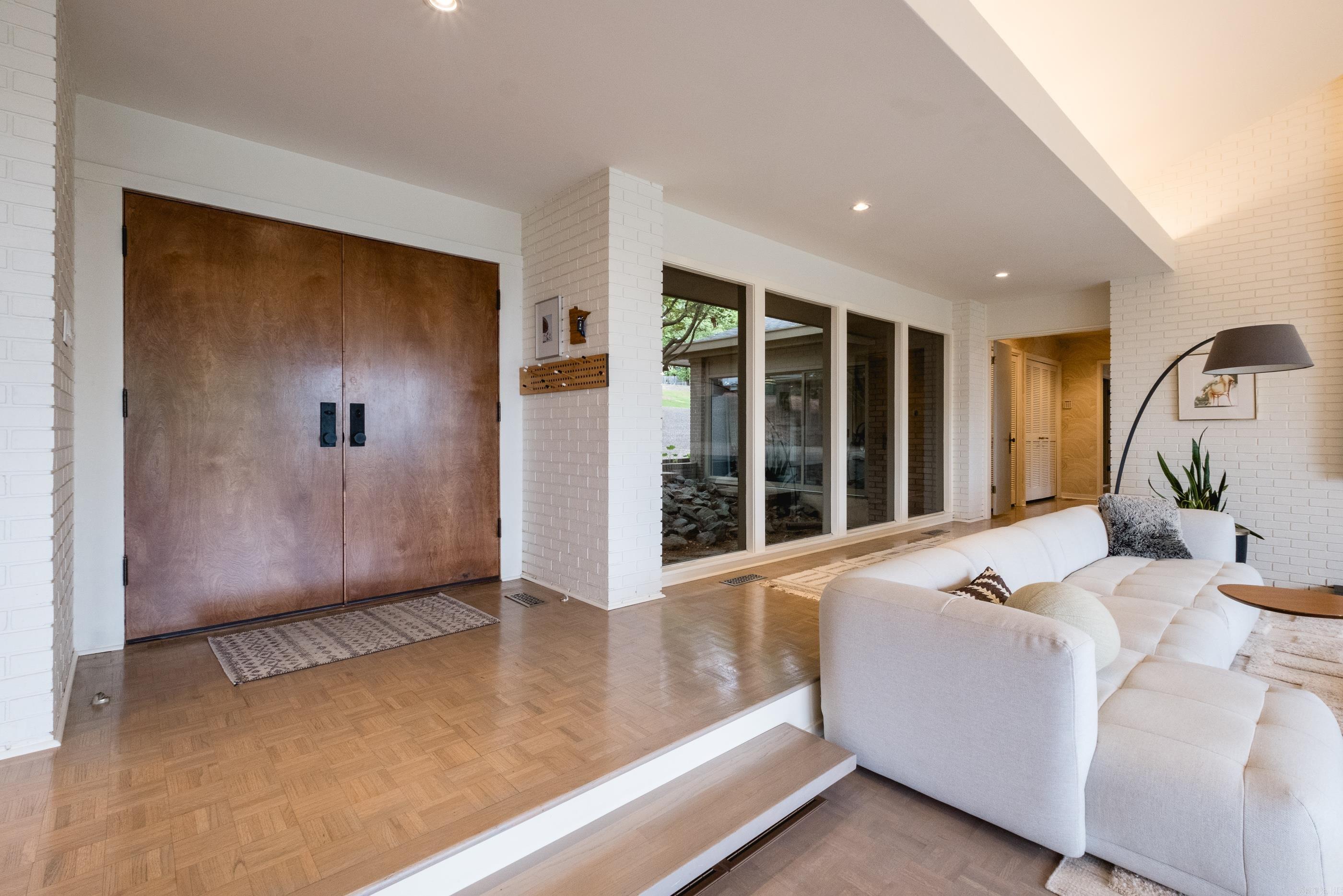 OVERLOOK PARK - Residential