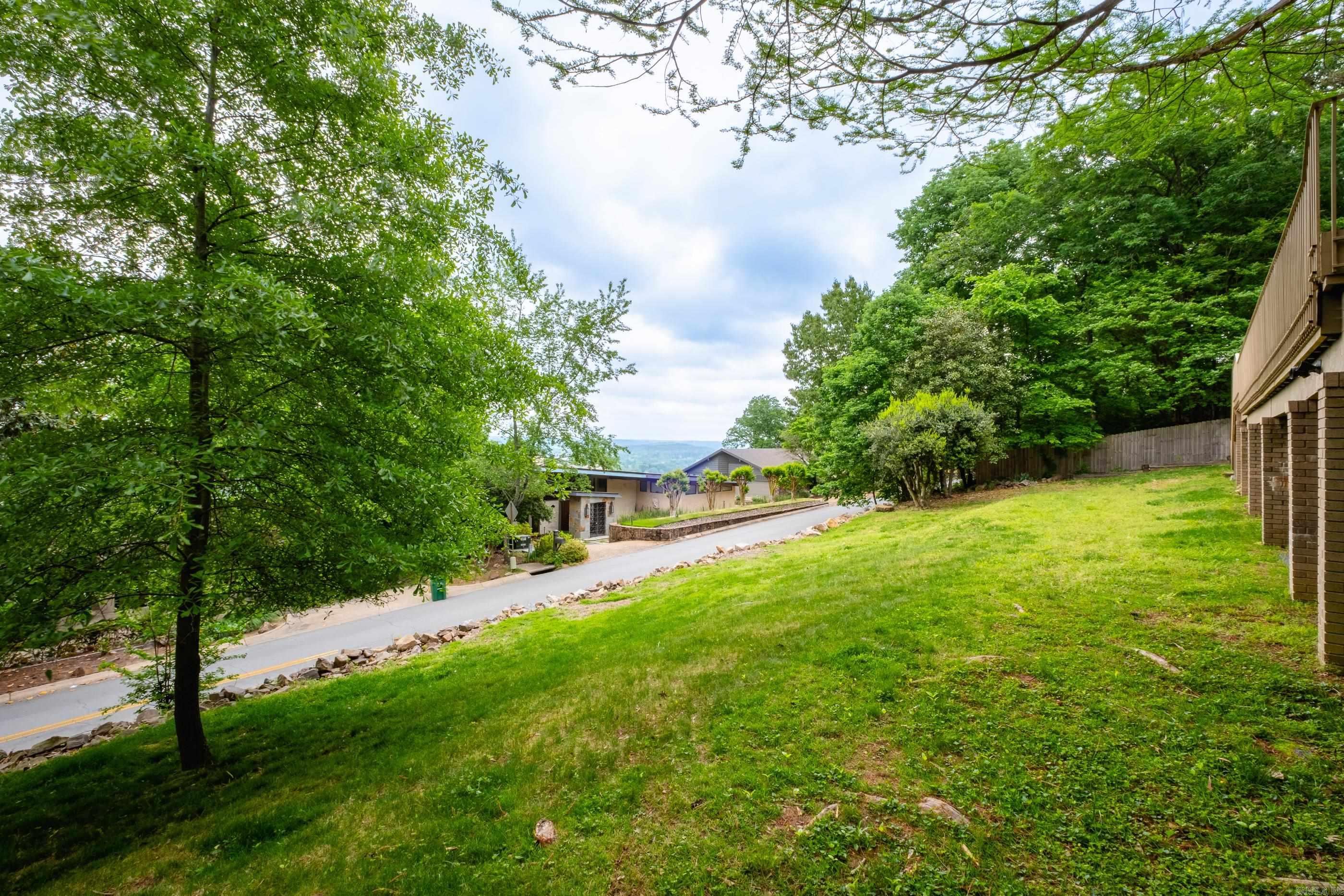 OVERLOOK PARK - Residential