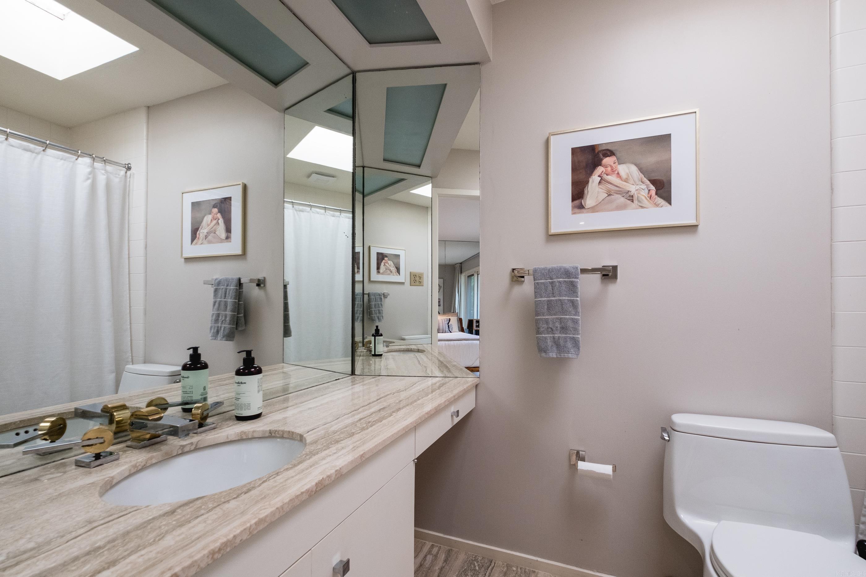 OVERLOOK PARK - Residential