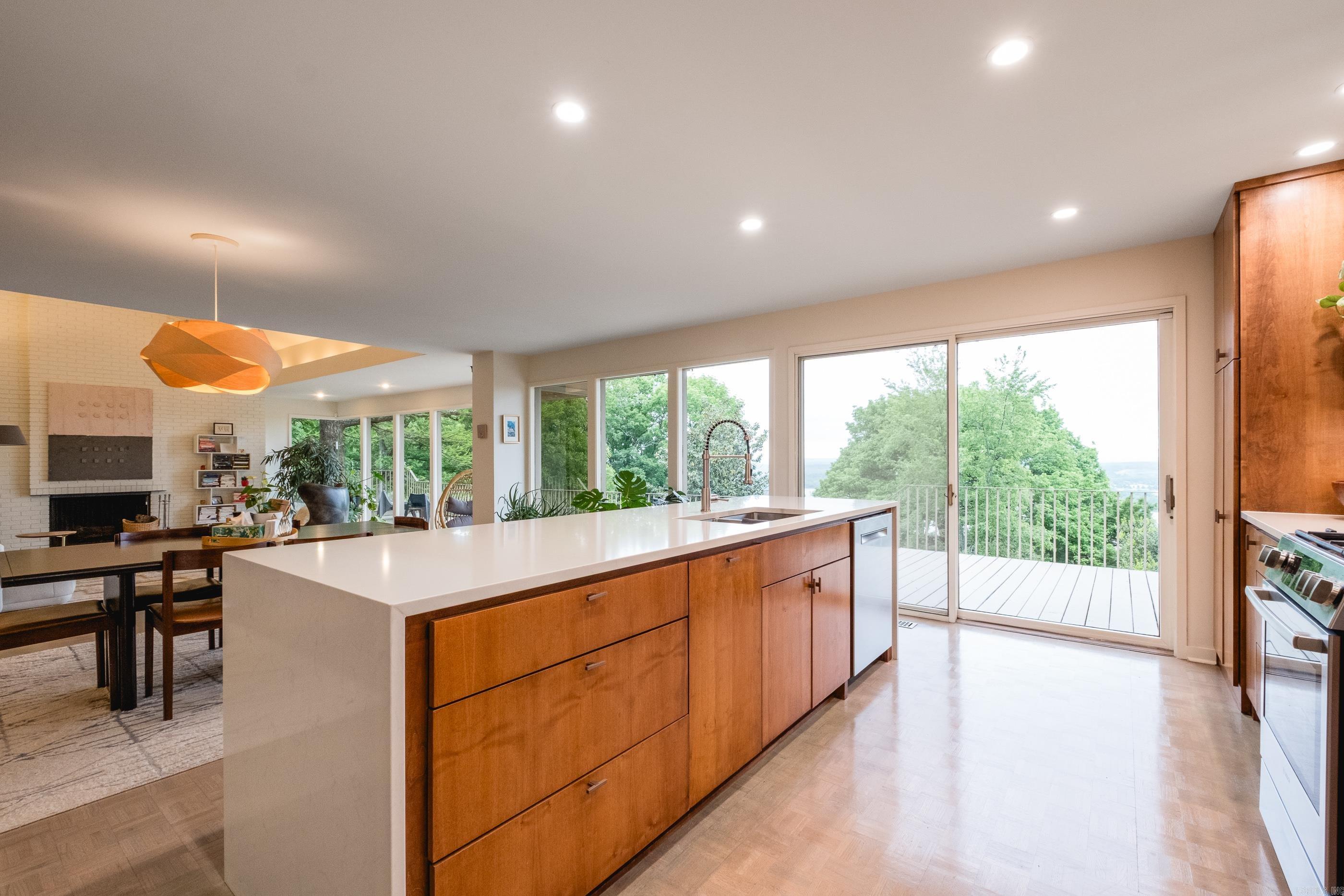 OVERLOOK PARK - Residential