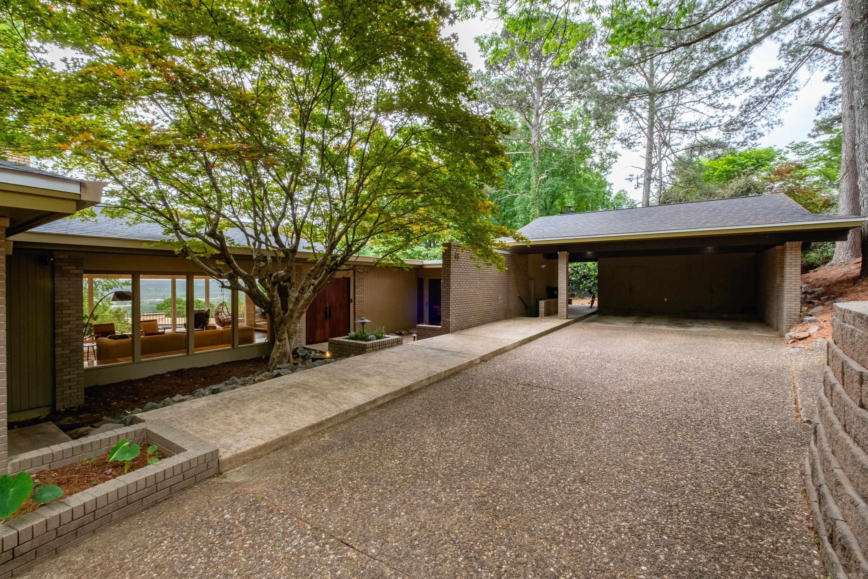 OVERLOOK PARK - Residential