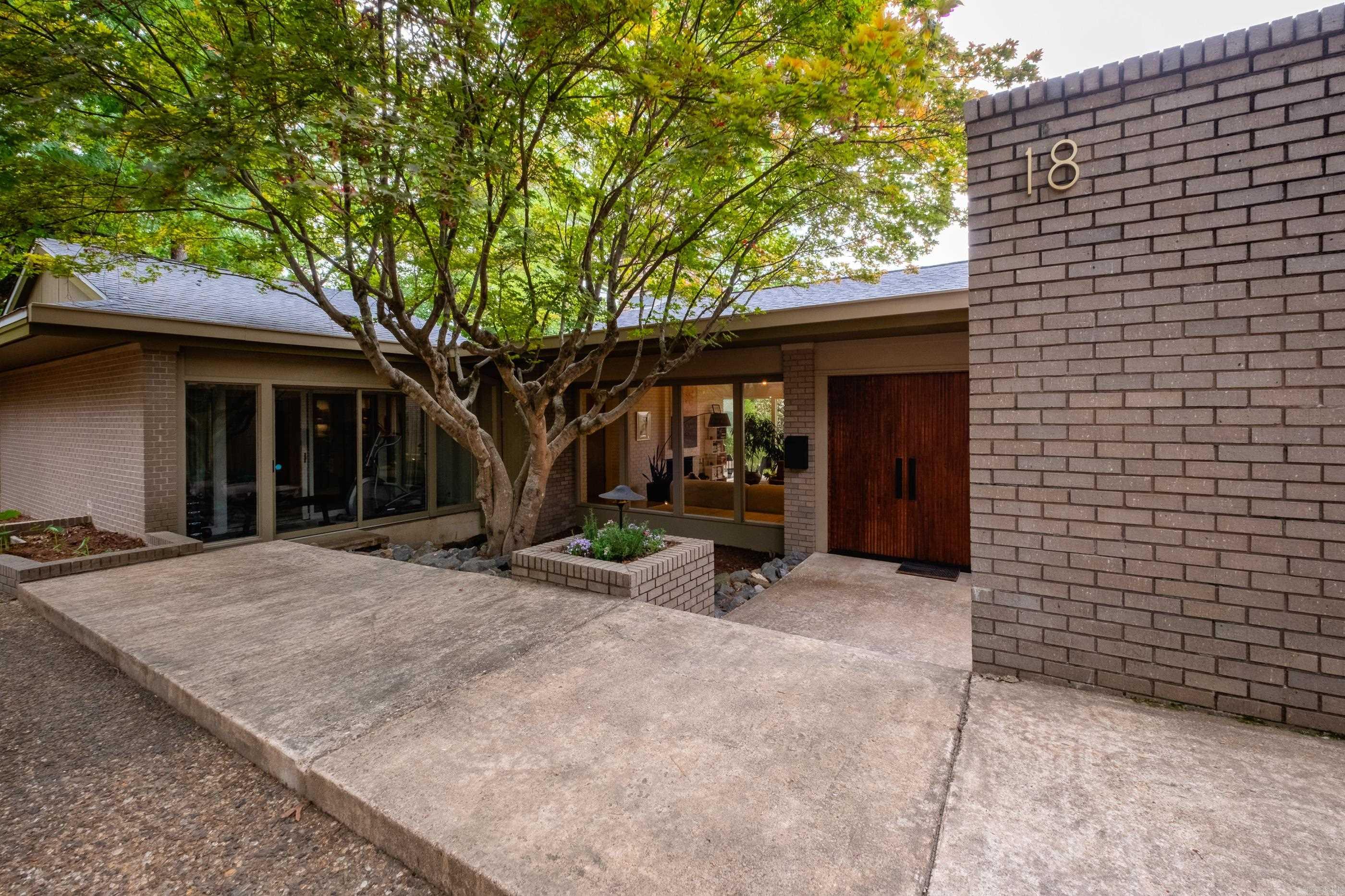 OVERLOOK PARK - Residential