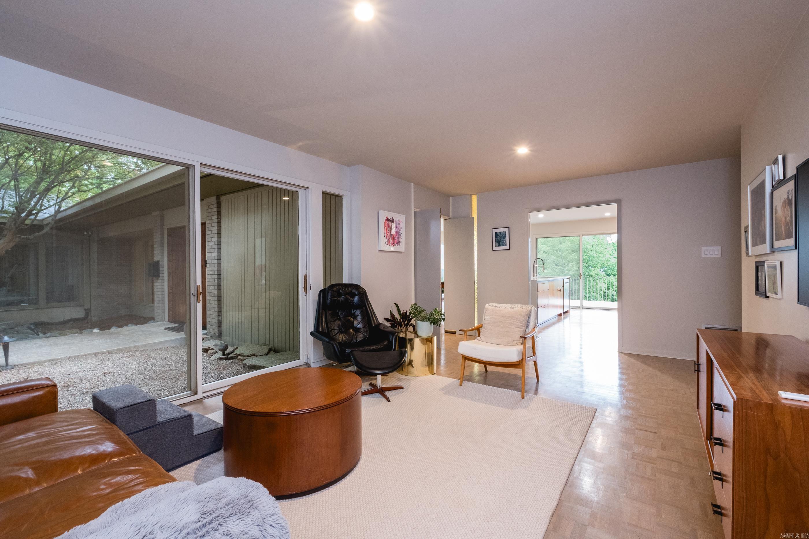 OVERLOOK PARK - Residential