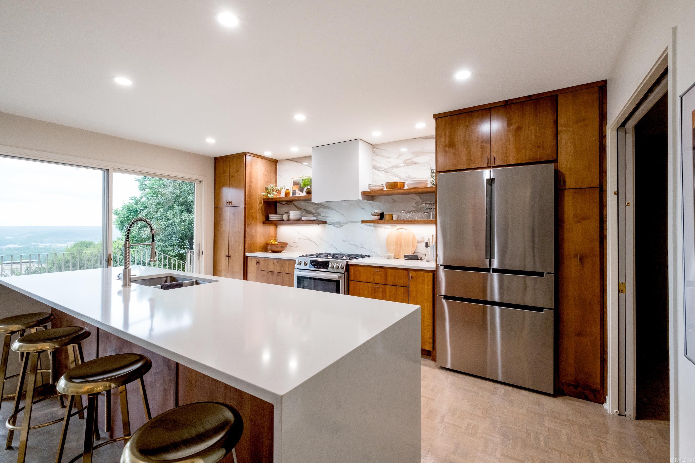 OVERLOOK PARK - Residential