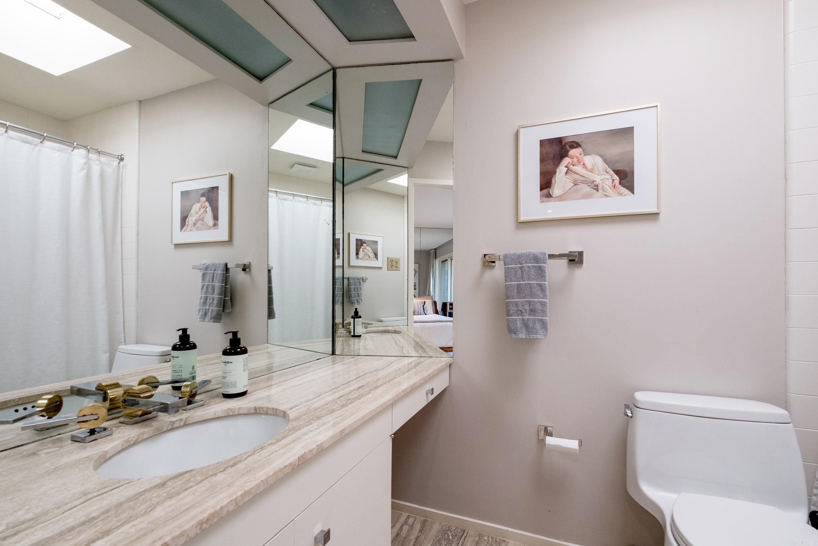 OVERLOOK PARK - Residential