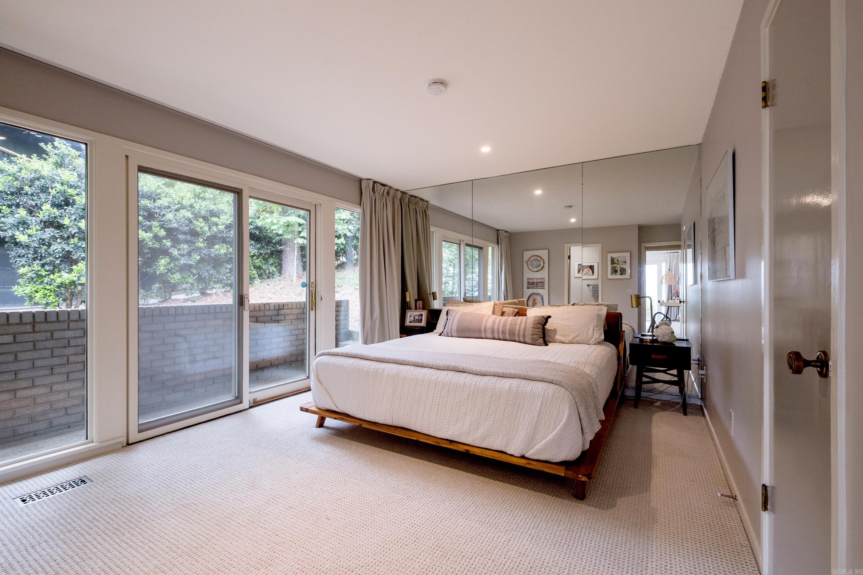 OVERLOOK PARK - Residential