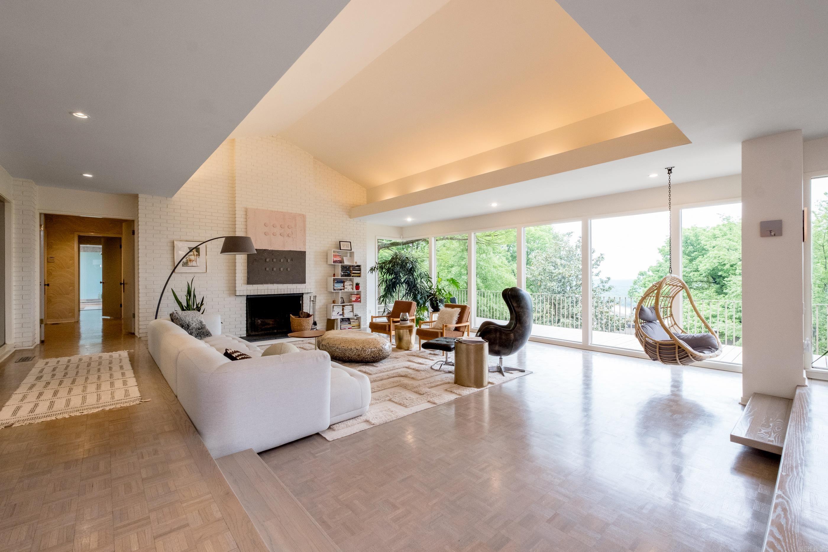 OVERLOOK PARK - Residential