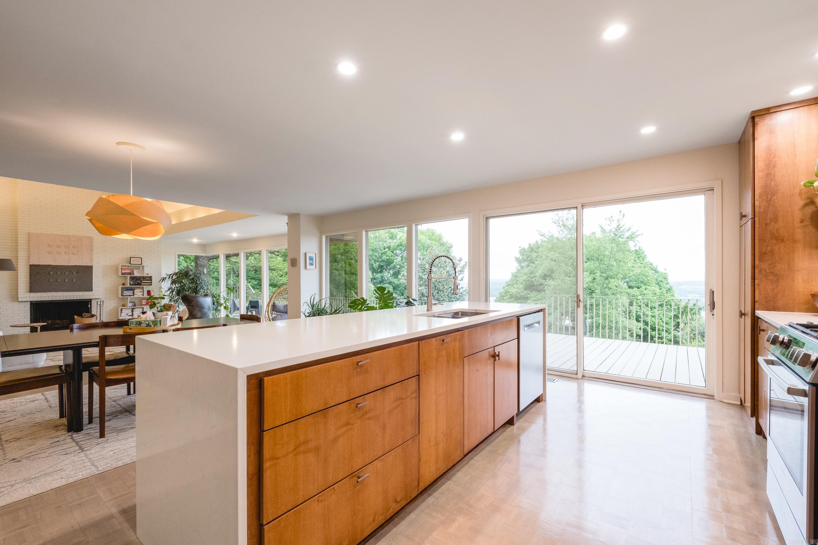 OVERLOOK PARK - Residential