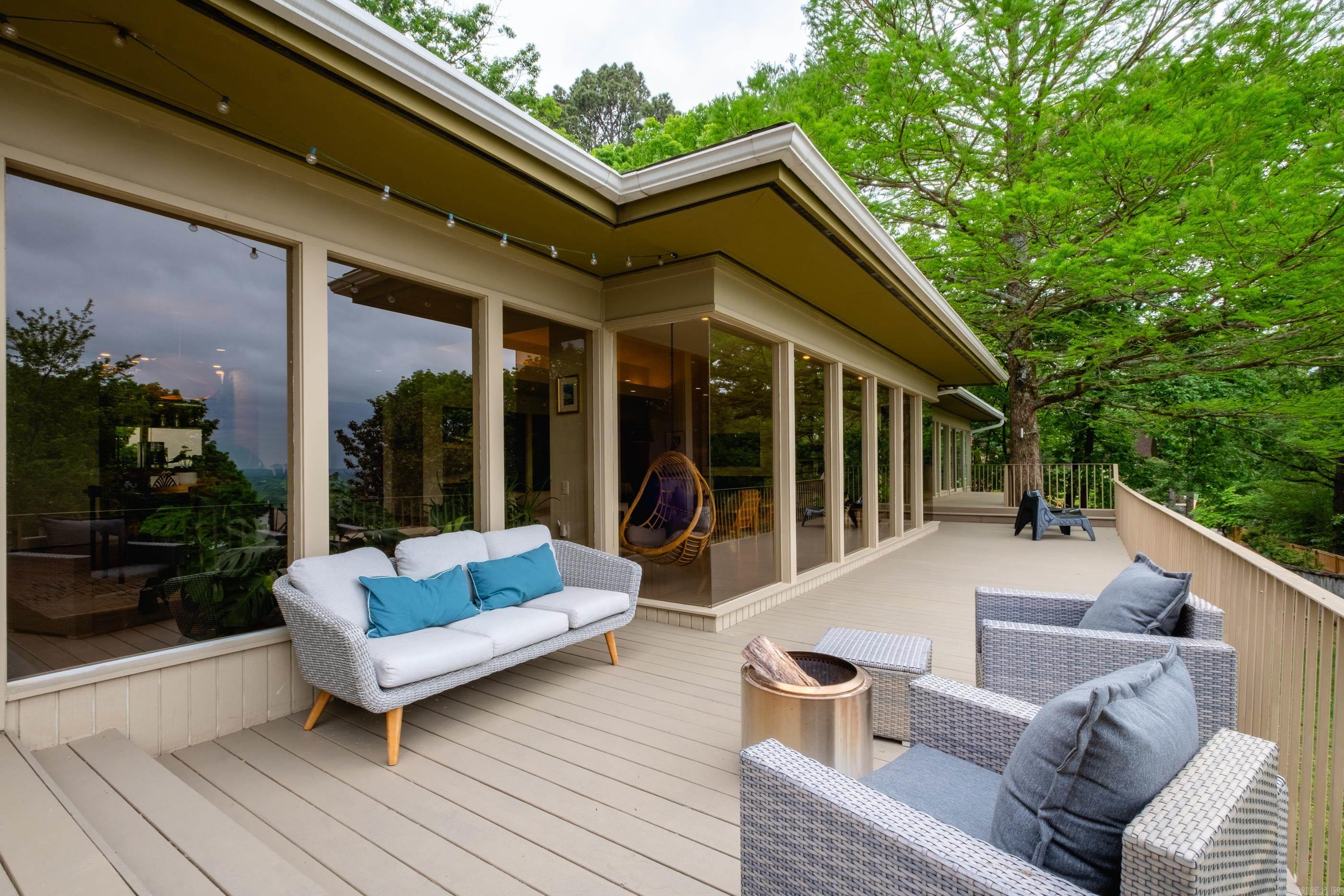 OVERLOOK PARK - Residential