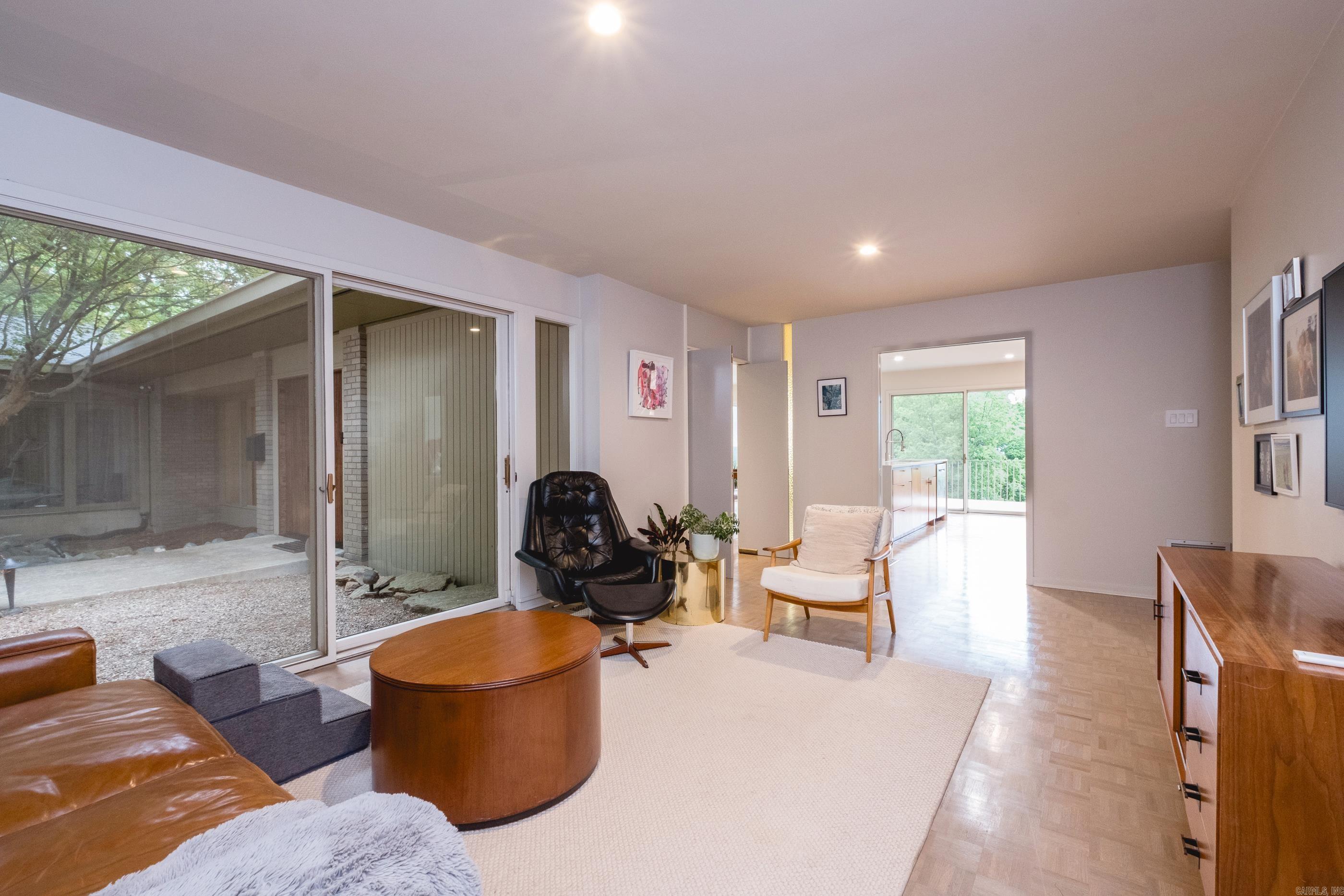 OVERLOOK PARK - Residential