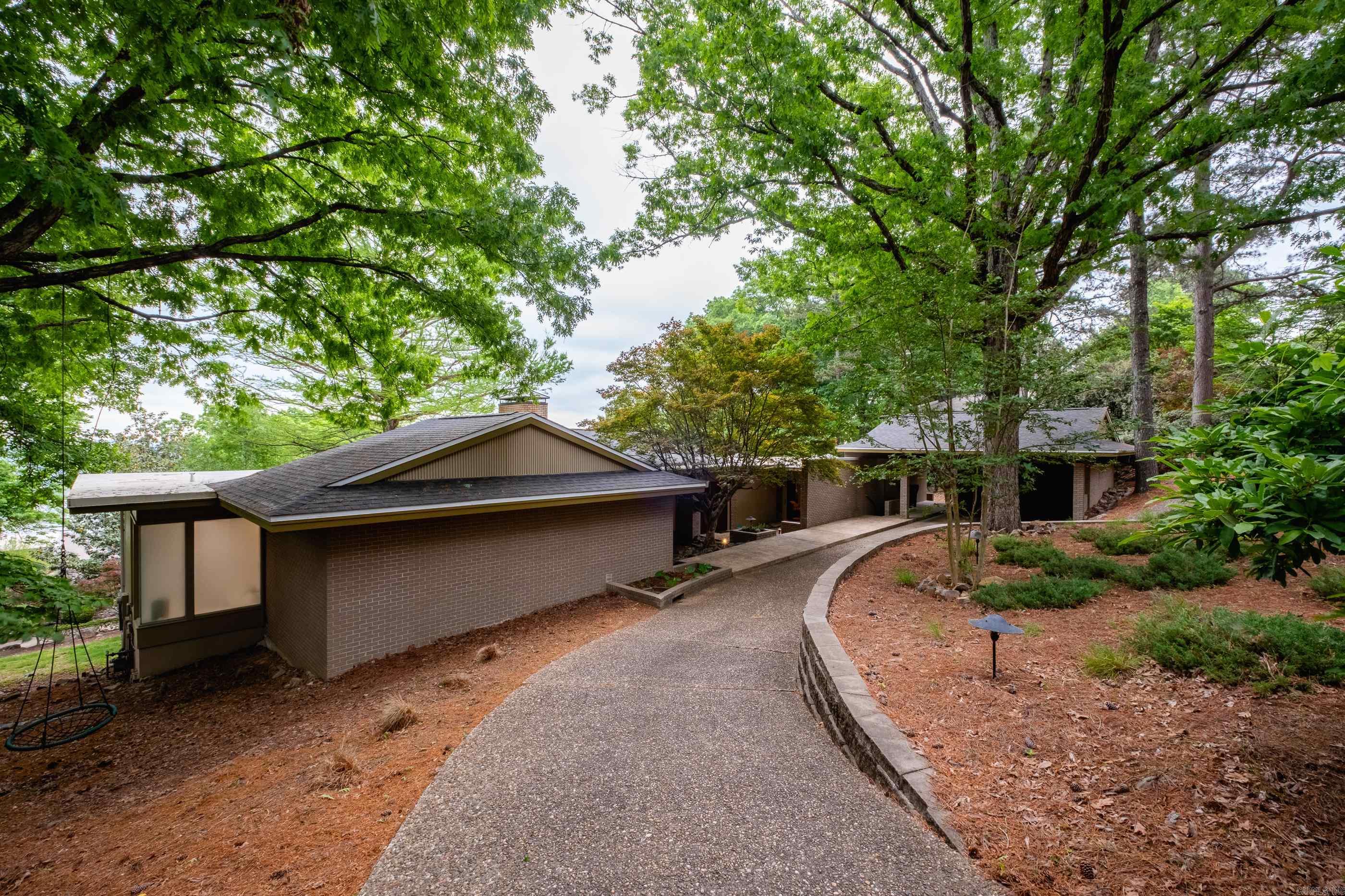 OVERLOOK PARK - Residential