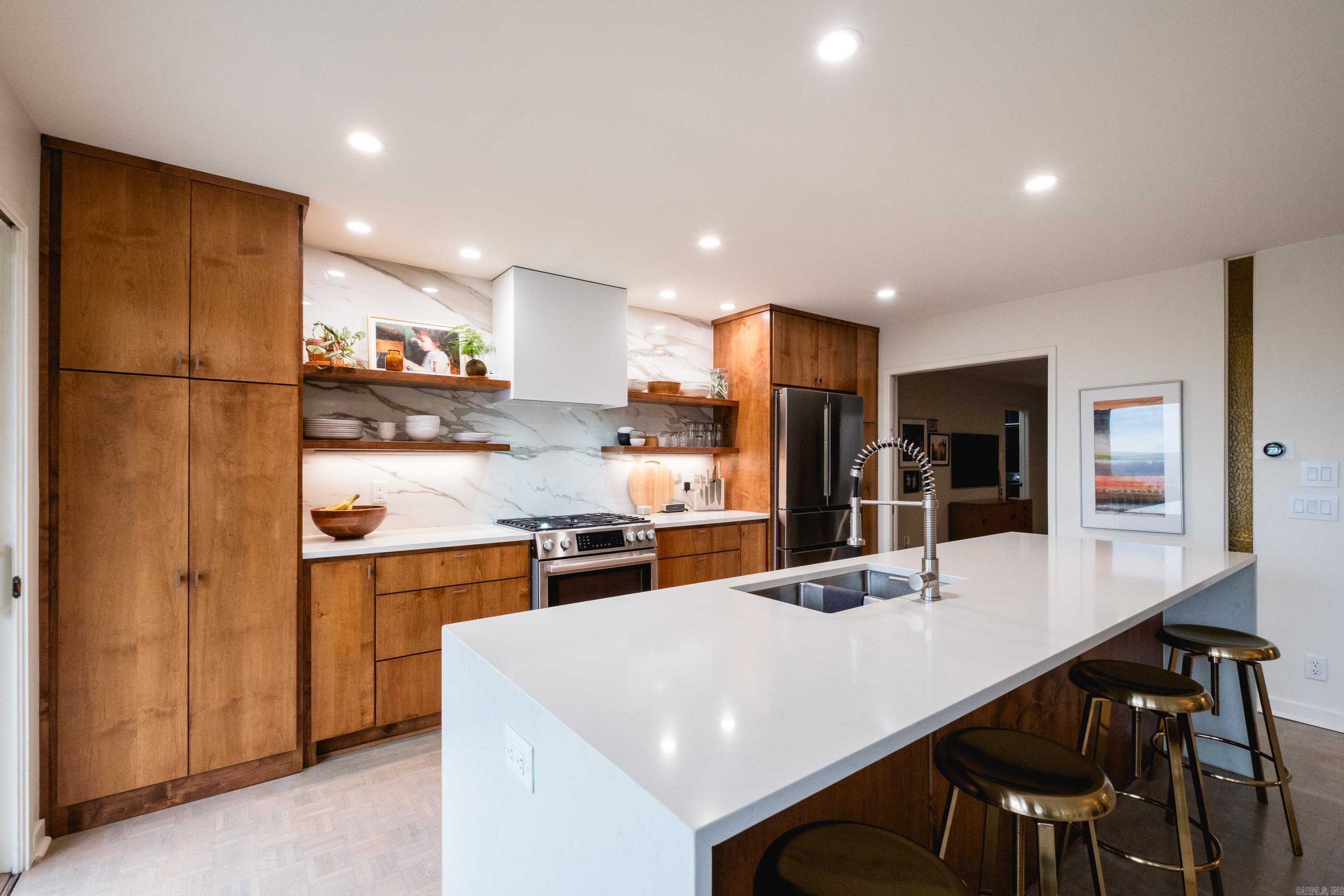 OVERLOOK PARK - Residential