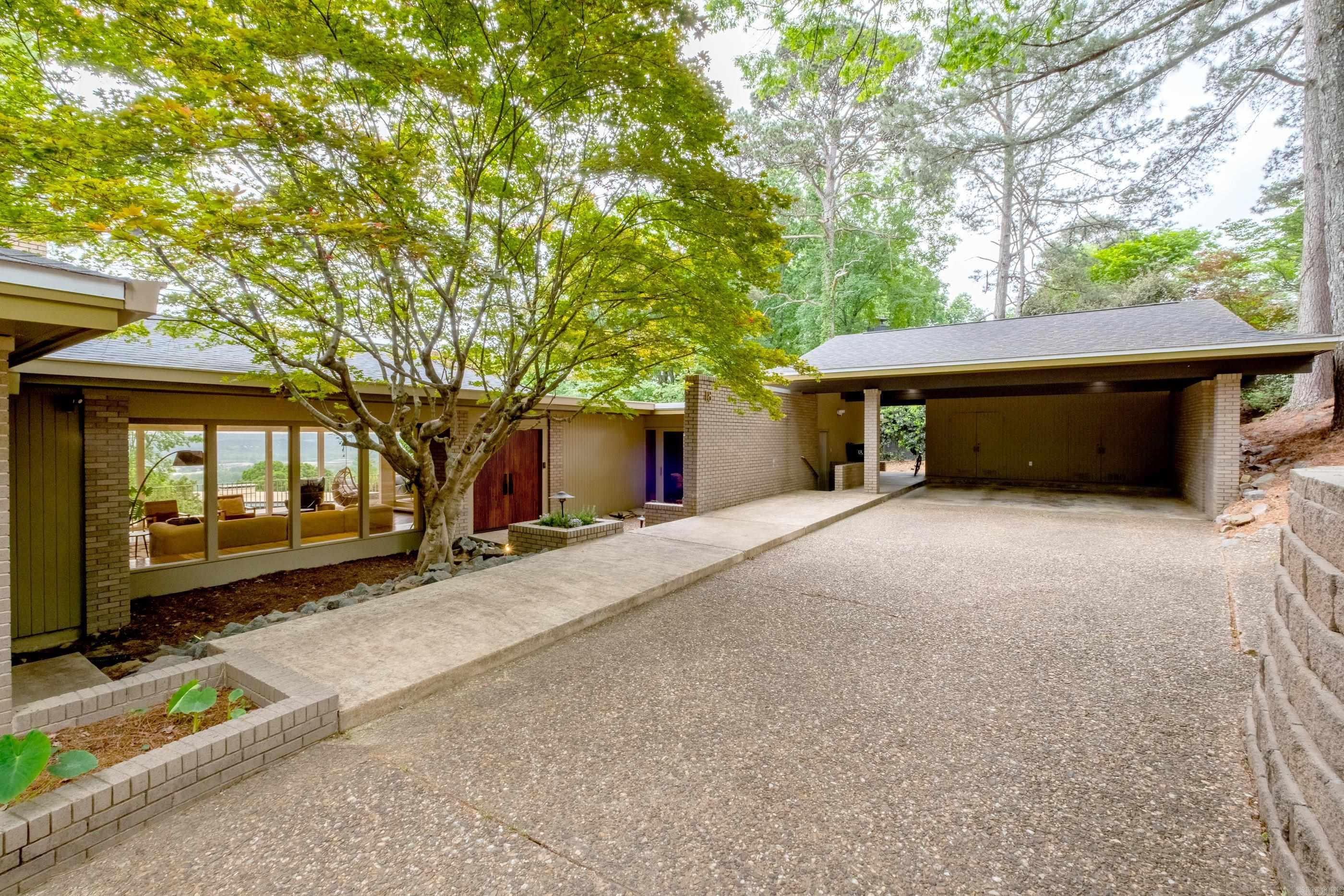 OVERLOOK PARK - Residential