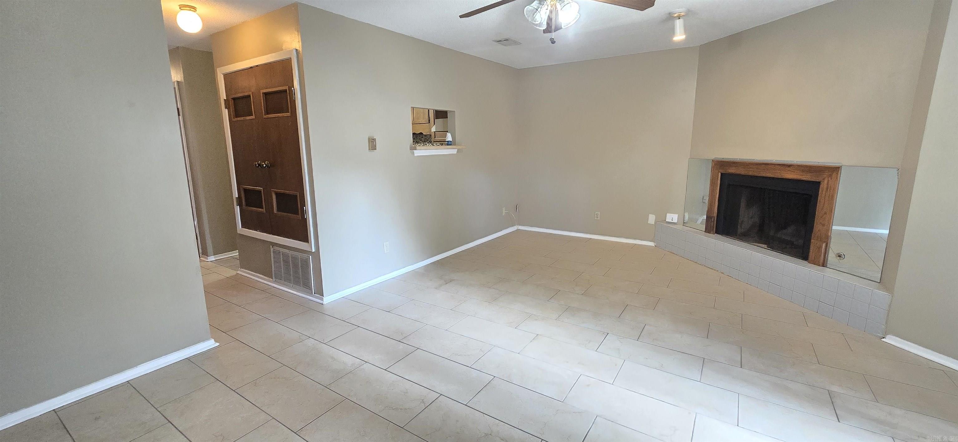 Shadow Oaks - Residential Lease