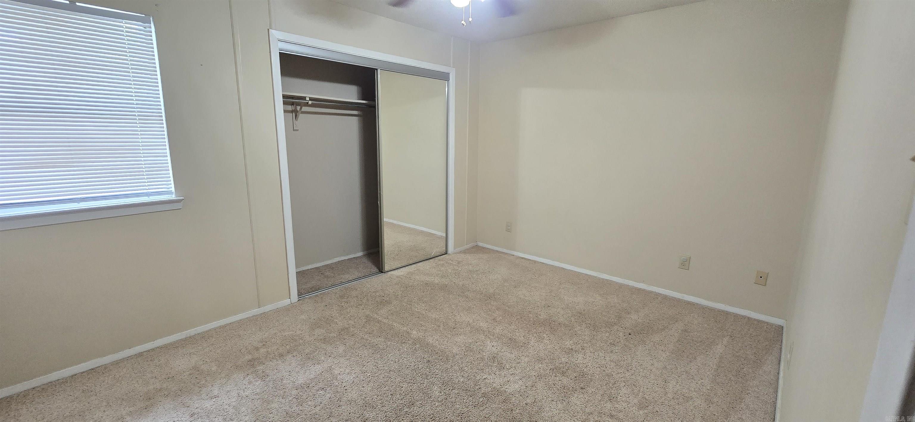 Shadow Oaks - Residential Lease