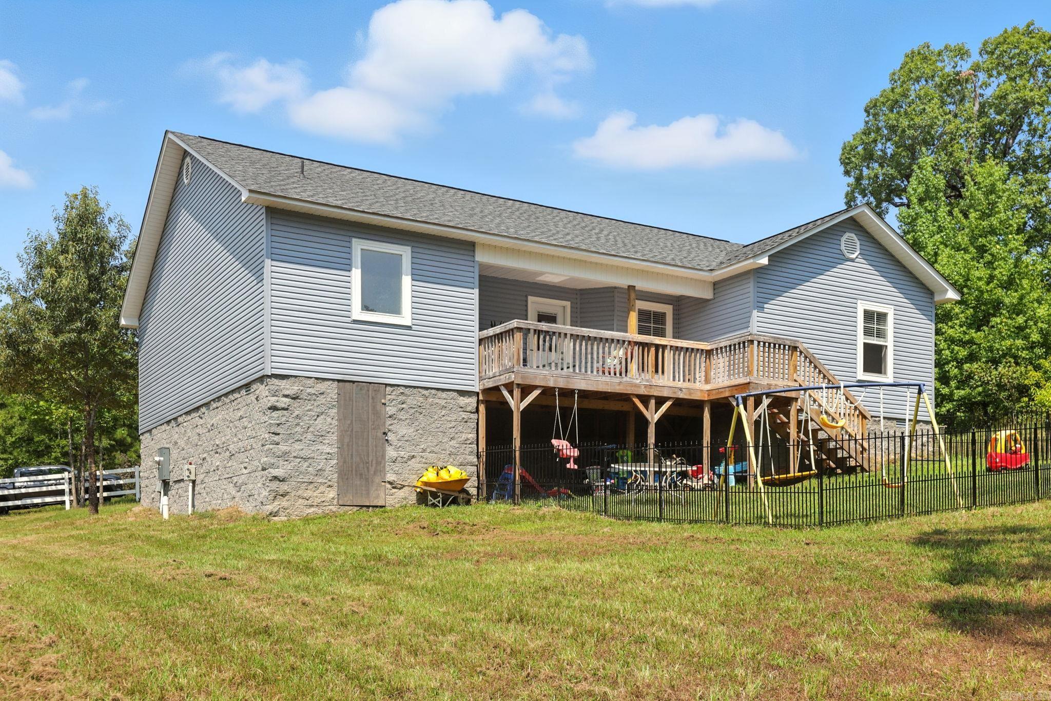 Metes & Bounds - Residential