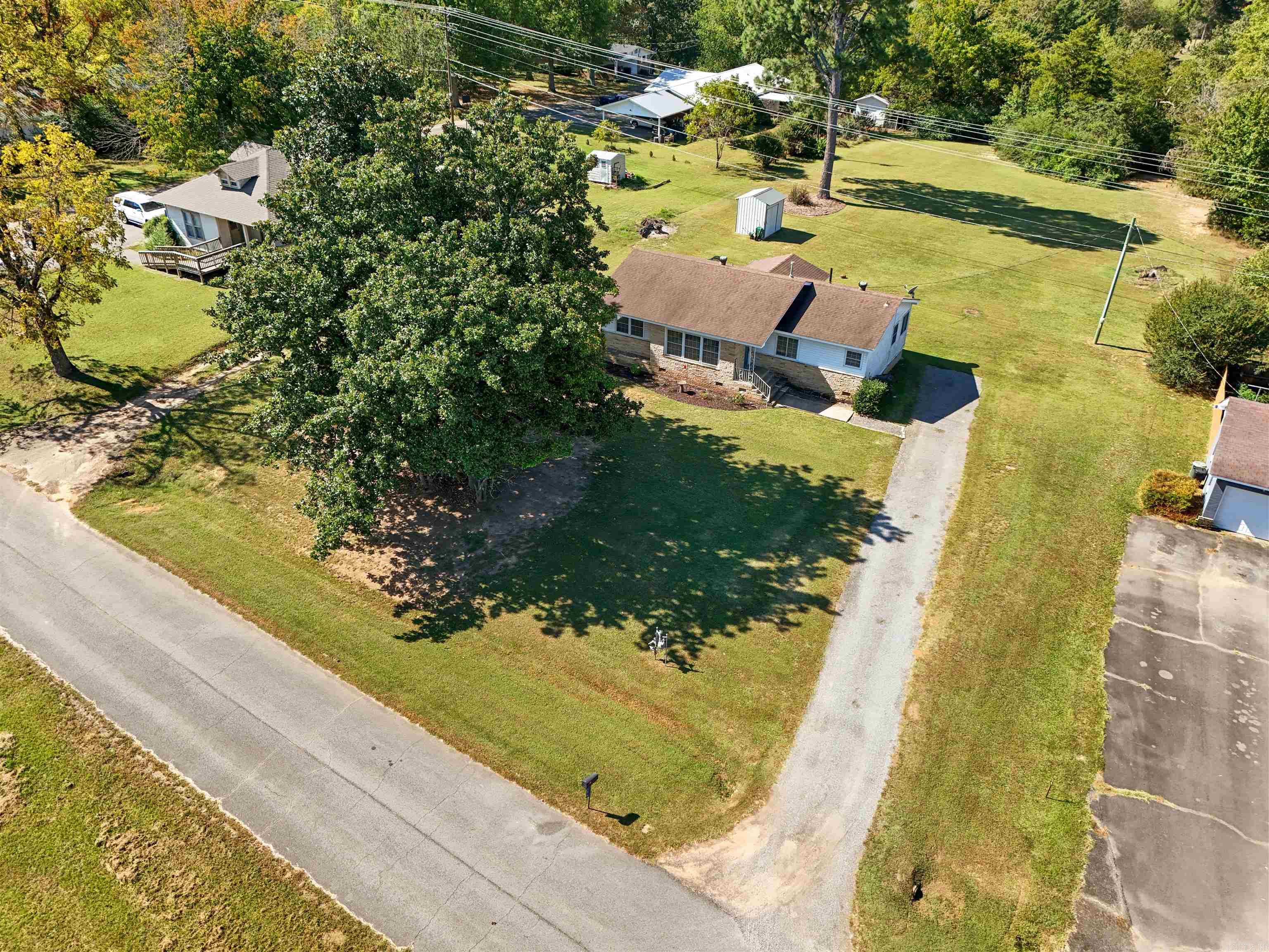 CLINTON ORIGINAL - Residential