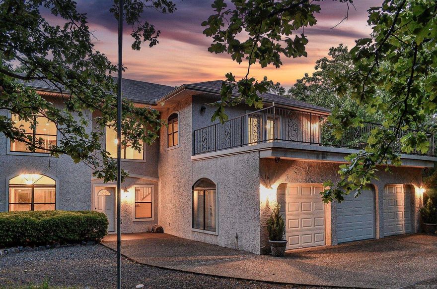 Quality shines throughout this custom built, custom designed home. Private setting near Lake Coronado , this 3 bedroom 2.5 bath beauty is a wonderful spot to call home.  Entry level hosts great room with cathedral ceilings and clear story windows, open kitchen area, breakfast nook, laundry area and primary suite. Upper level offers open area plus 2 bedrooms and full bath. You can enjoy the upper decks plus the entry level patio. Hard to find level lot with much requested 3 car garage. Extra storage areas are part of the backyard. Hot Springs Village Property Owners Association has a new member buy-in fee of $2,000.00 due and collected at closing.