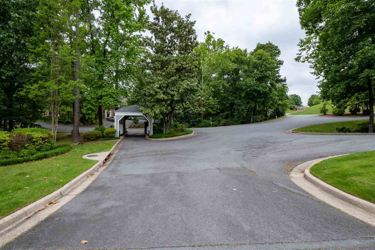 ANDOVER SQUARE - Residential