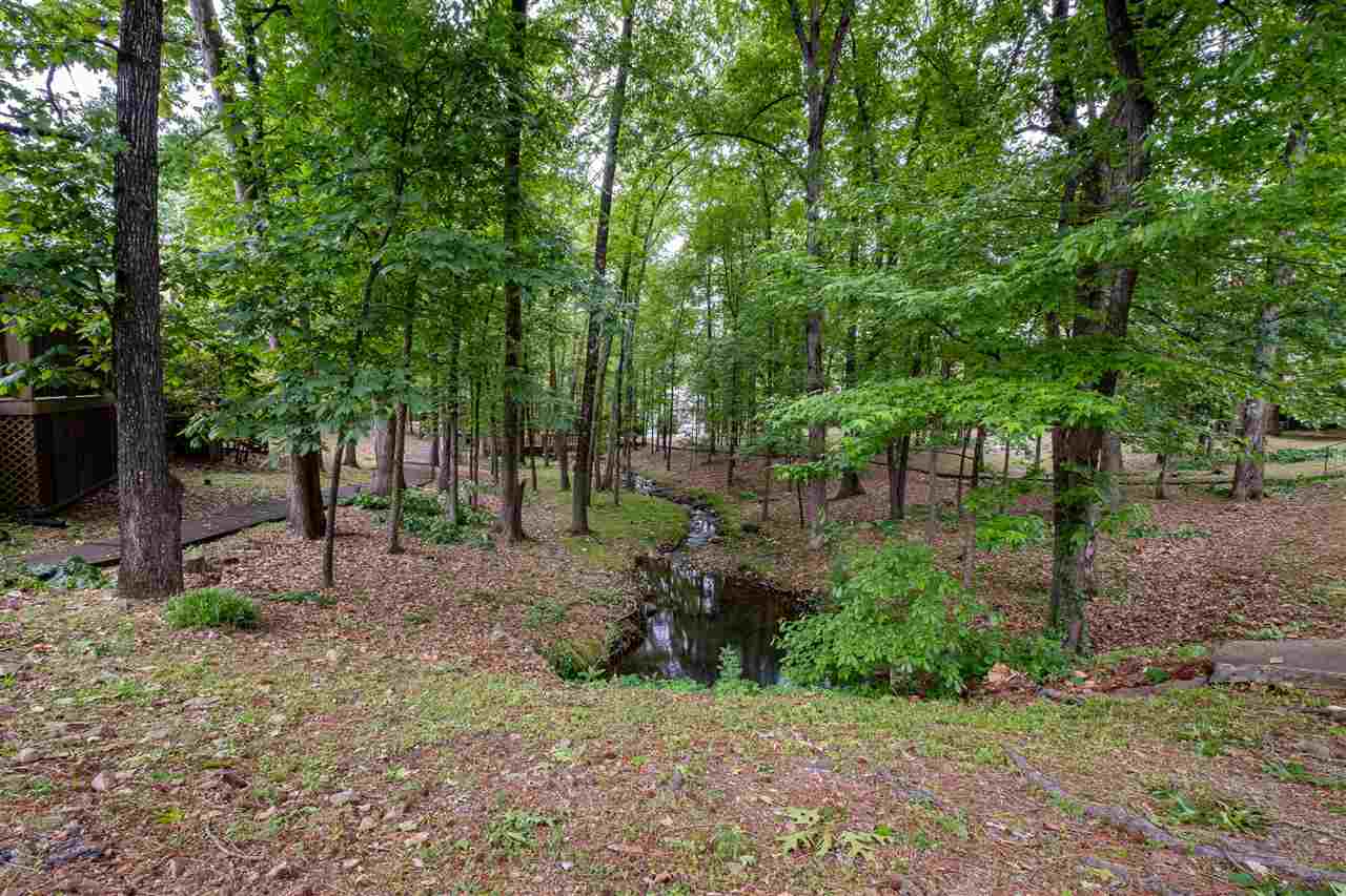 ANDOVER SQUARE - Residential