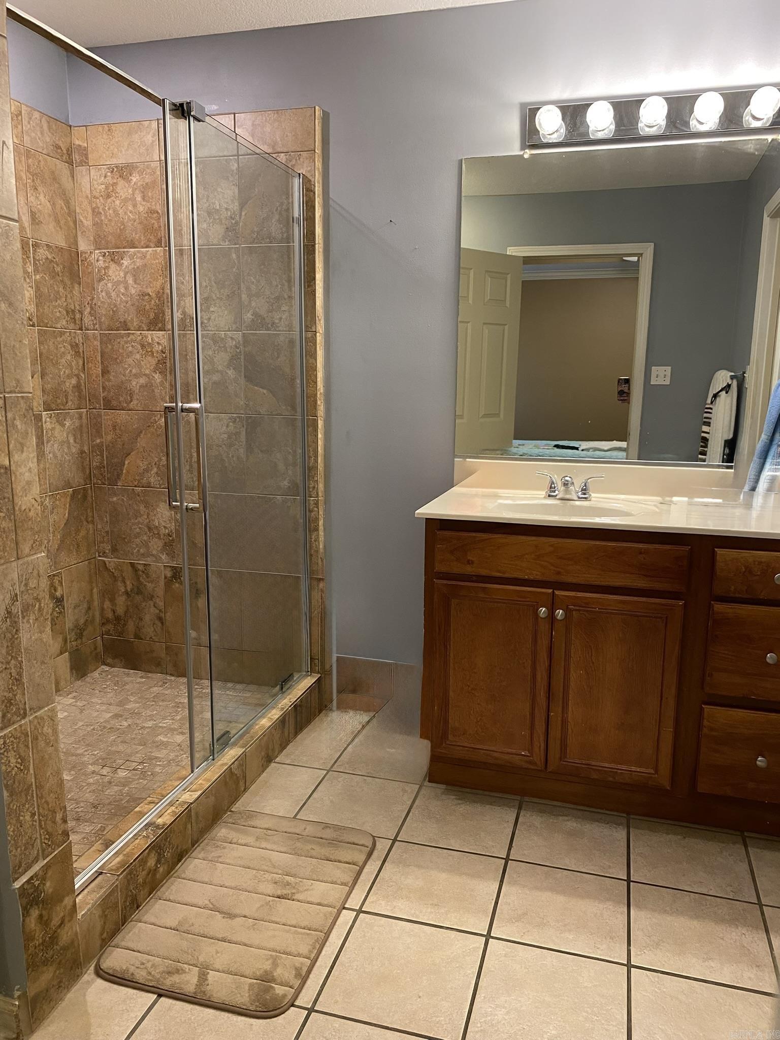 CALDWELL ACRES - Residential