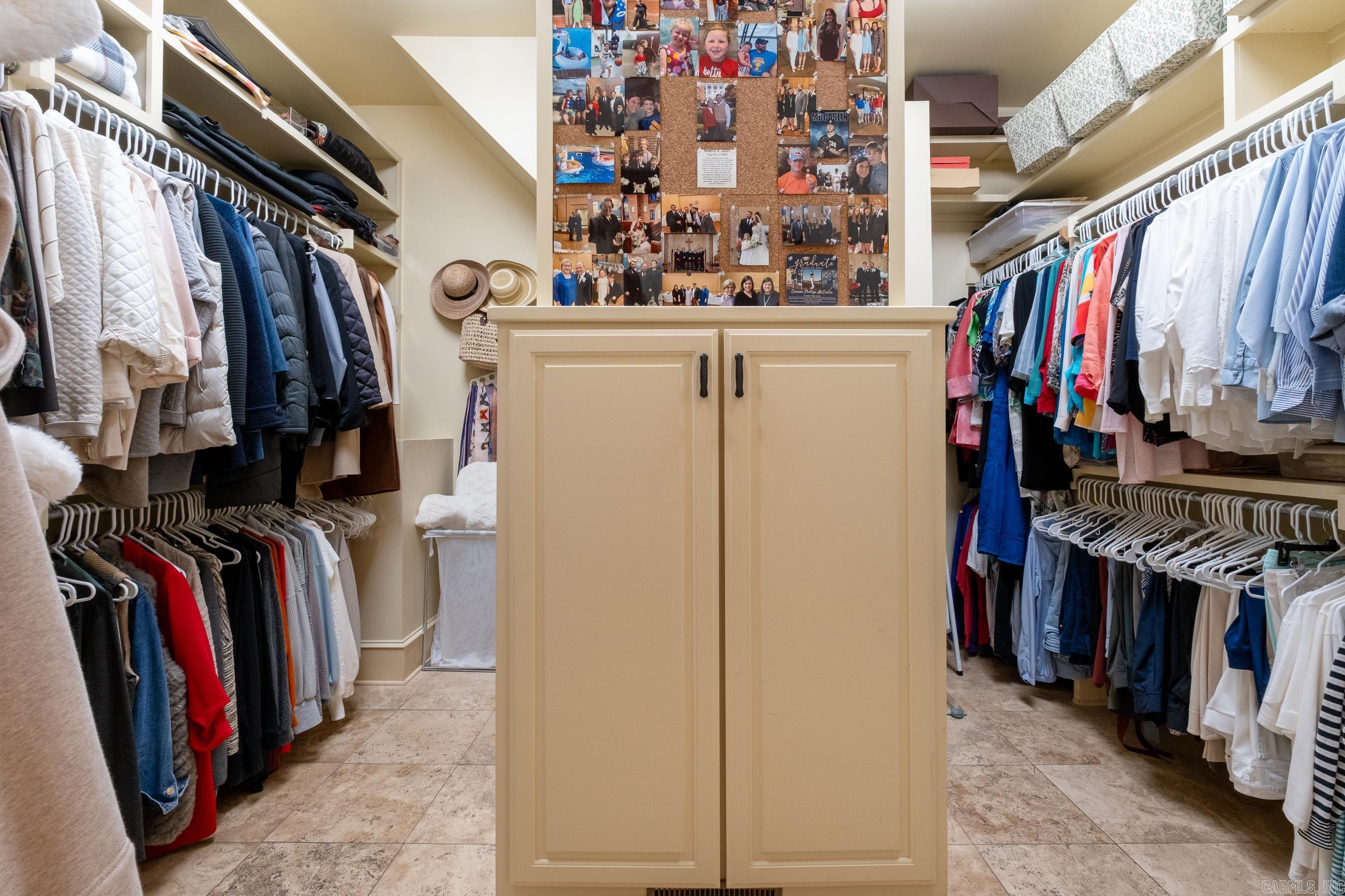 CHENAL VALLEY THE ARBORS - Residential