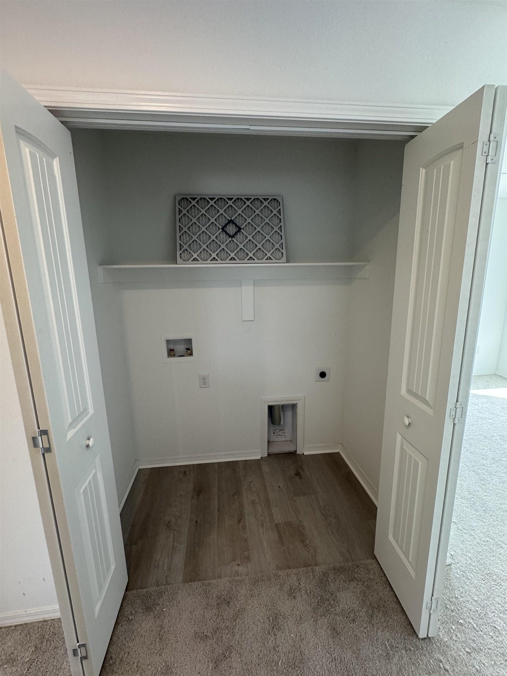 MIDLAND ESTATES PHASE 1 - Residential