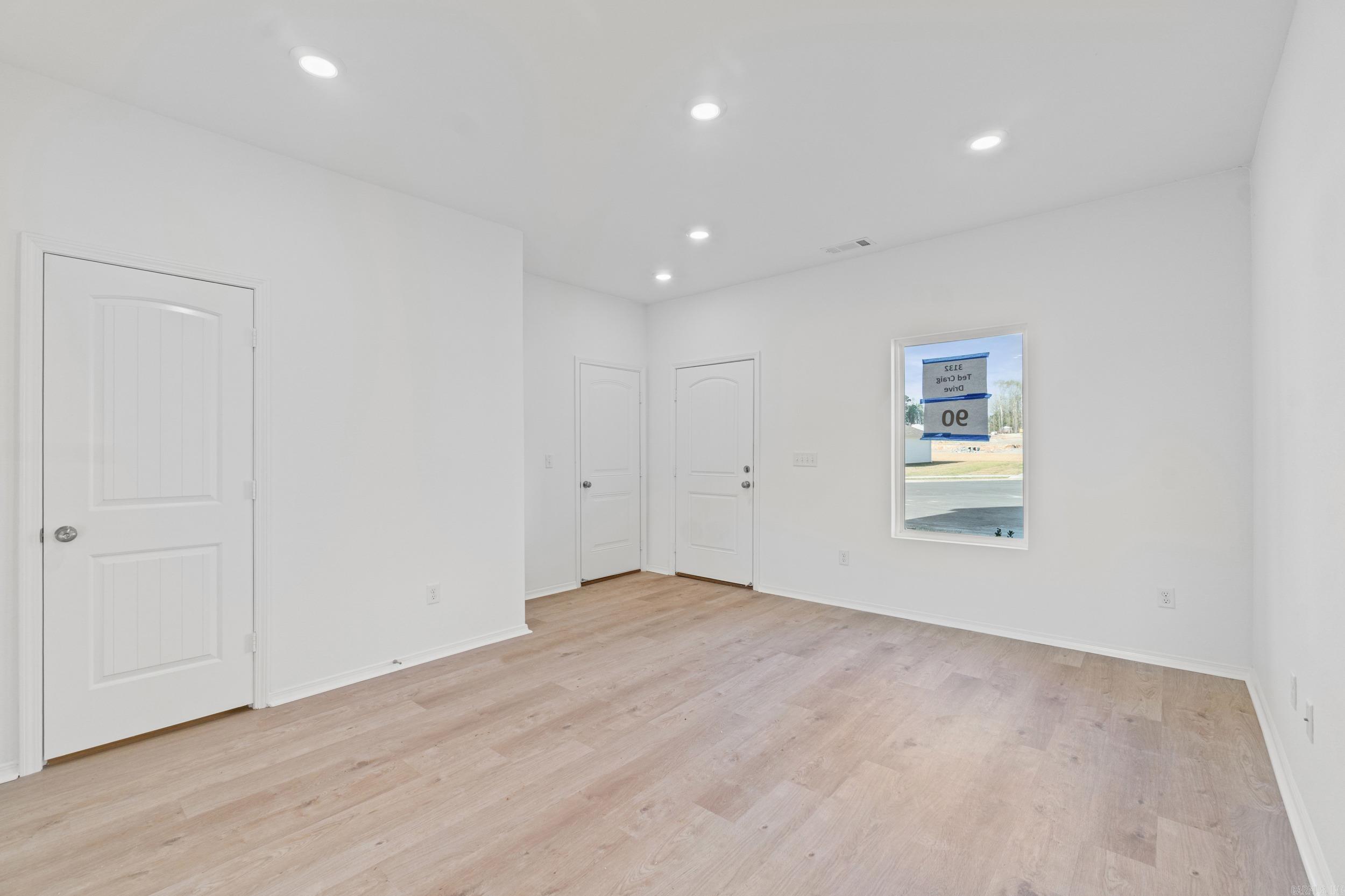 MIDLAND ESTATES PHASE 1 - Residential