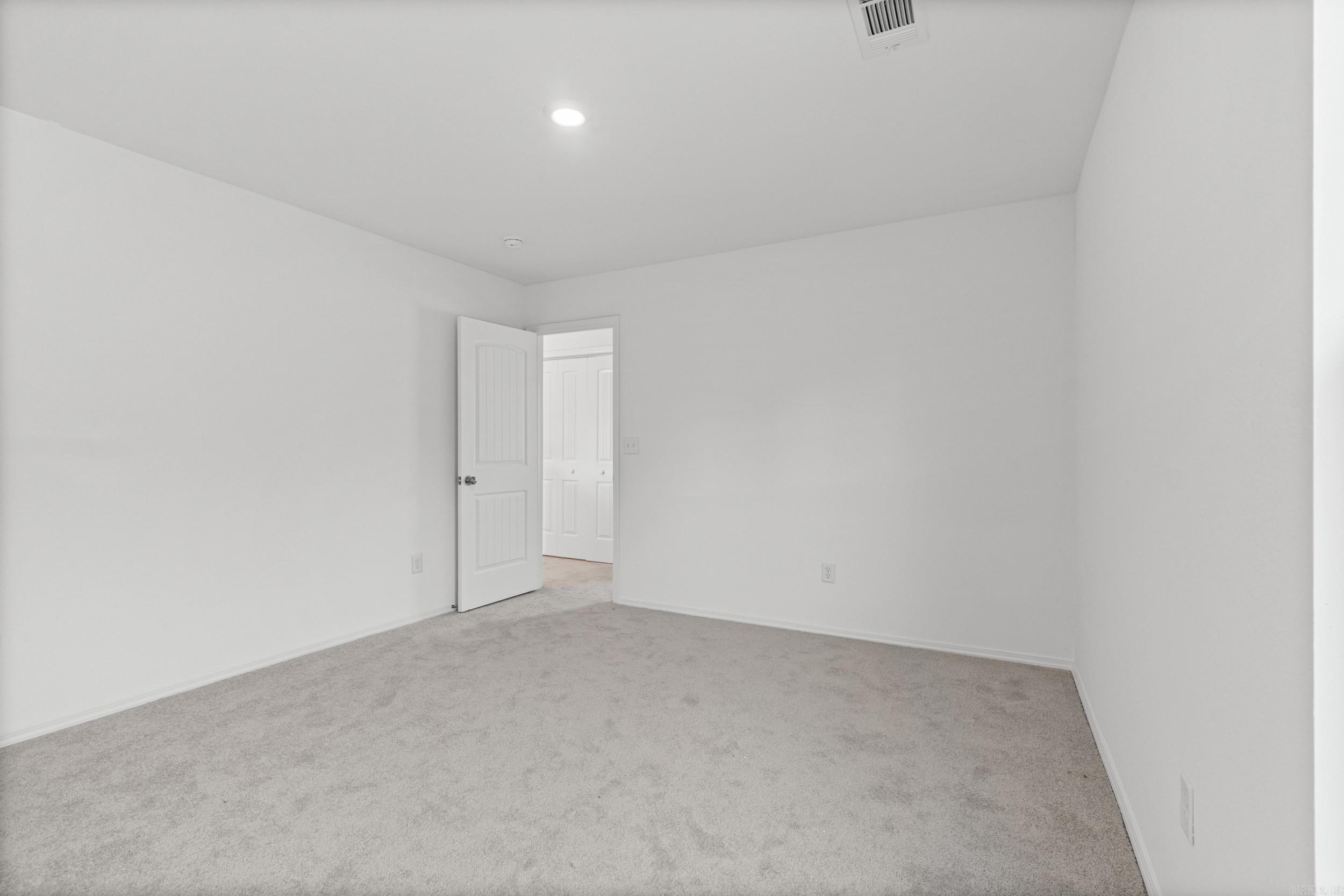 MIDLAND ESTATES PHASE 1 - Residential