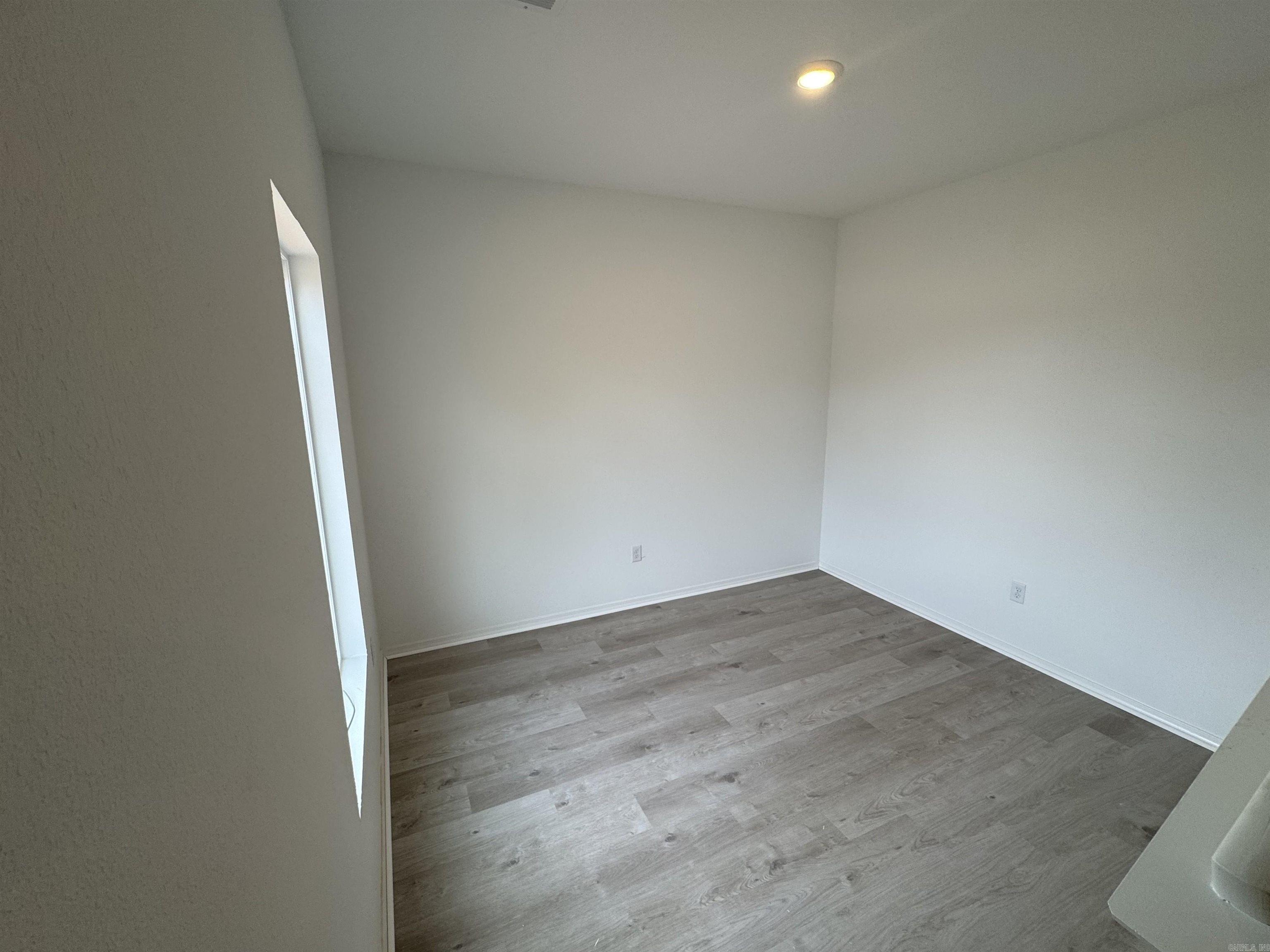 MIDLAND ESTATES PHASE 1 - Residential